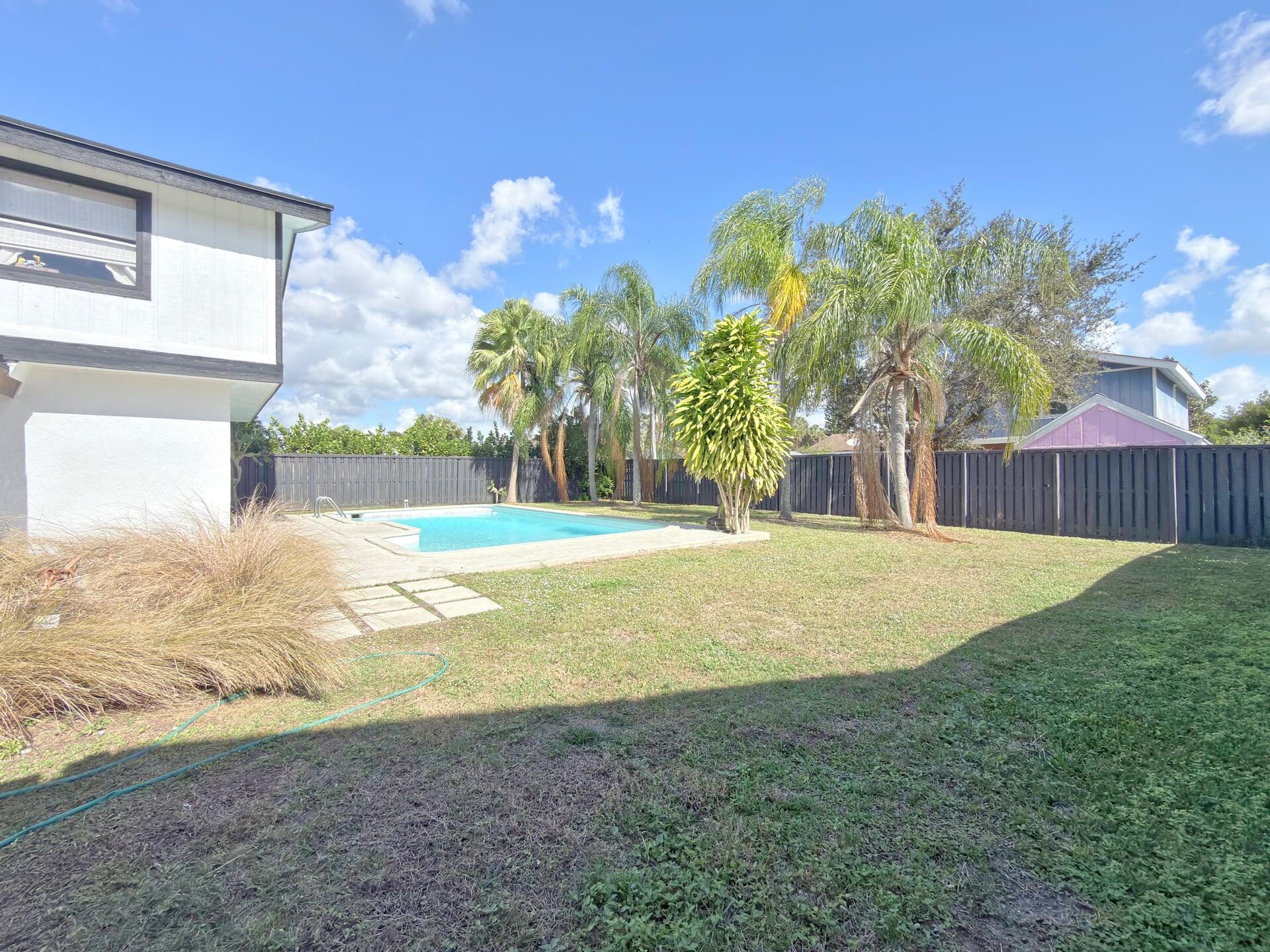 760 Windtree Way Property Photo 14