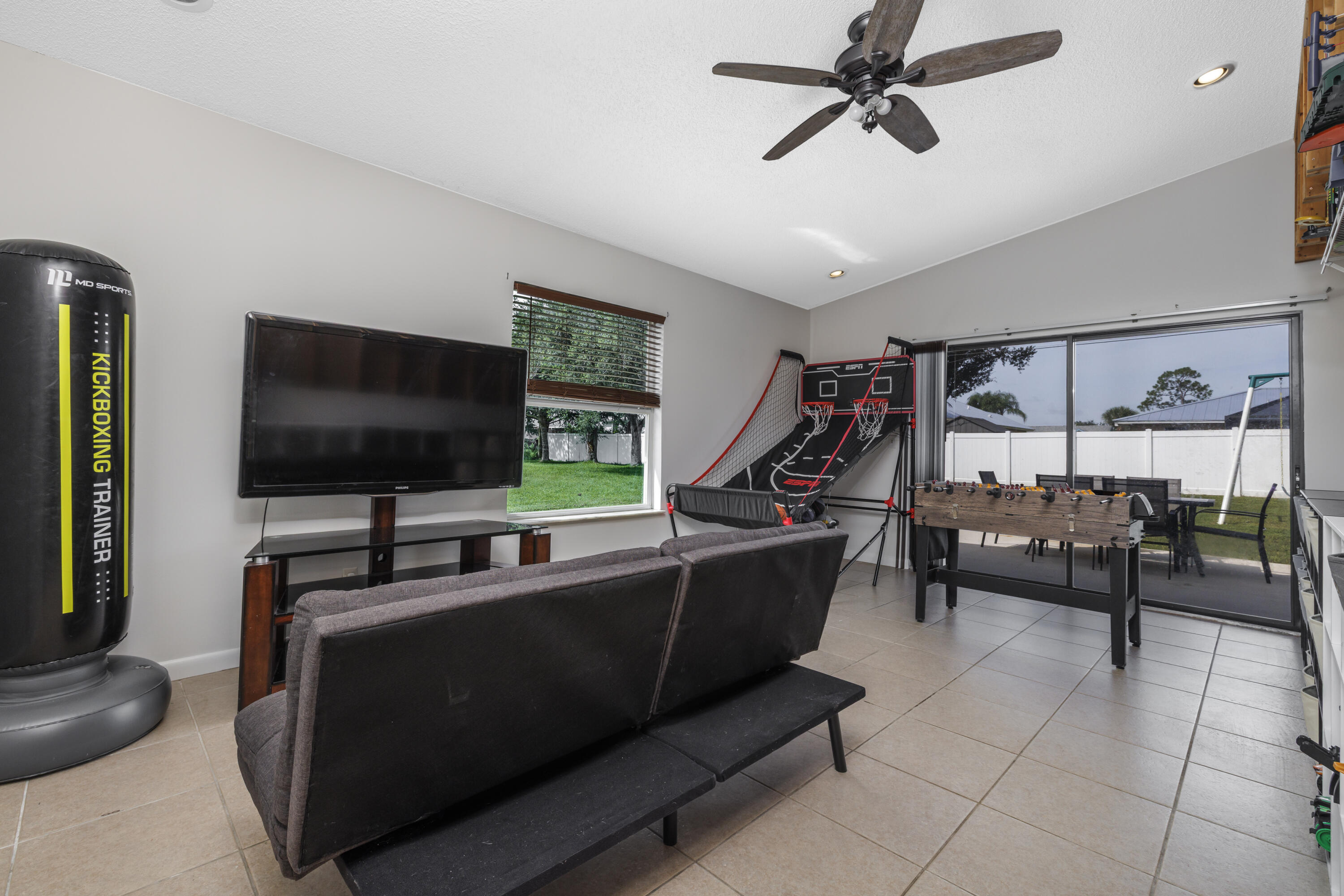 1810 Sw Gemini Lane Property Photo 15