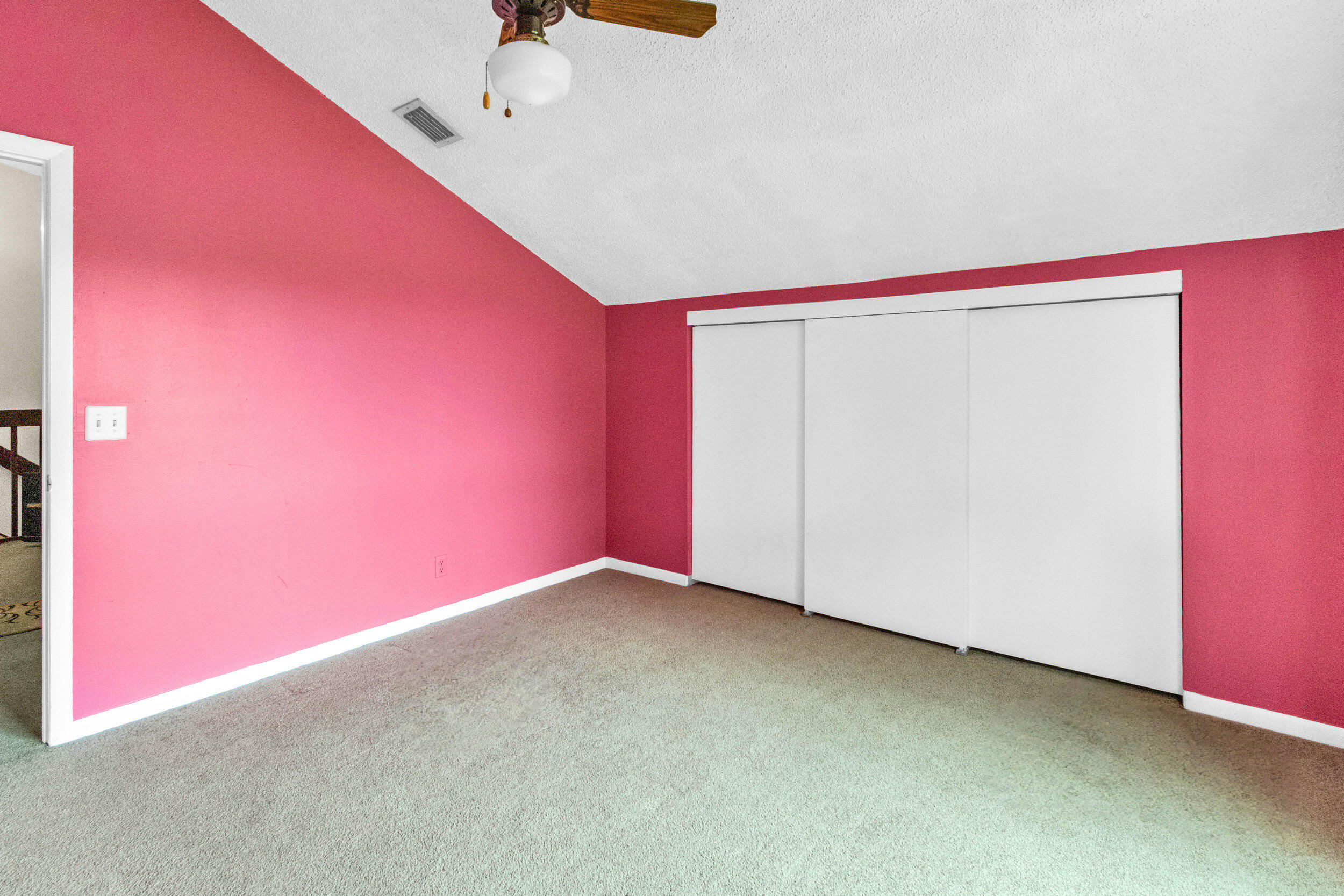 111 Maplecrest Circle Property Photo 21