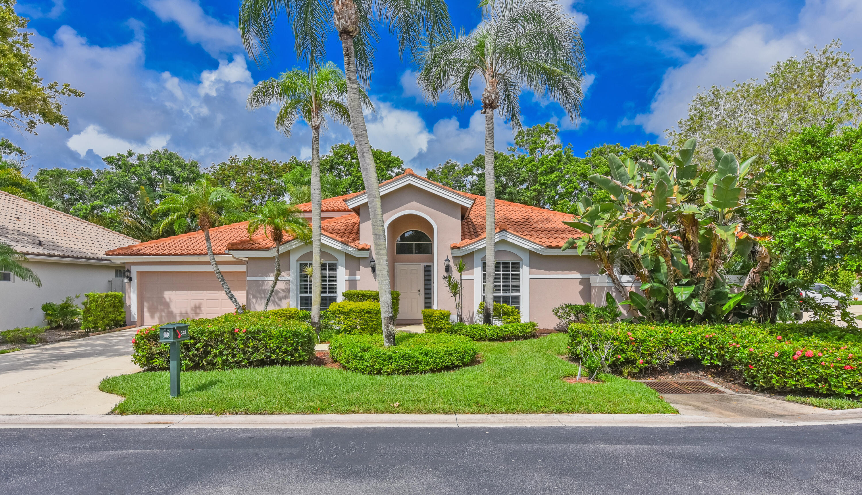 348 Eagleton Golf Drive Property Photo 1