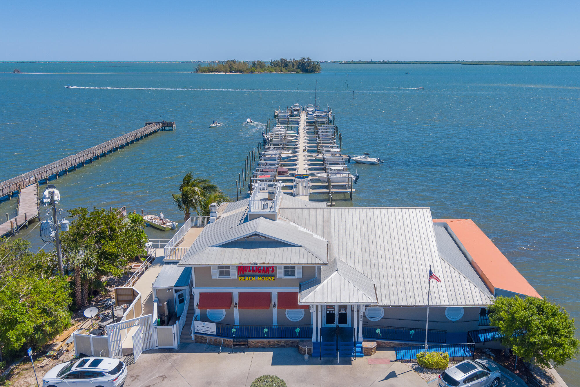 806 Indian River Drive Property Photo 15