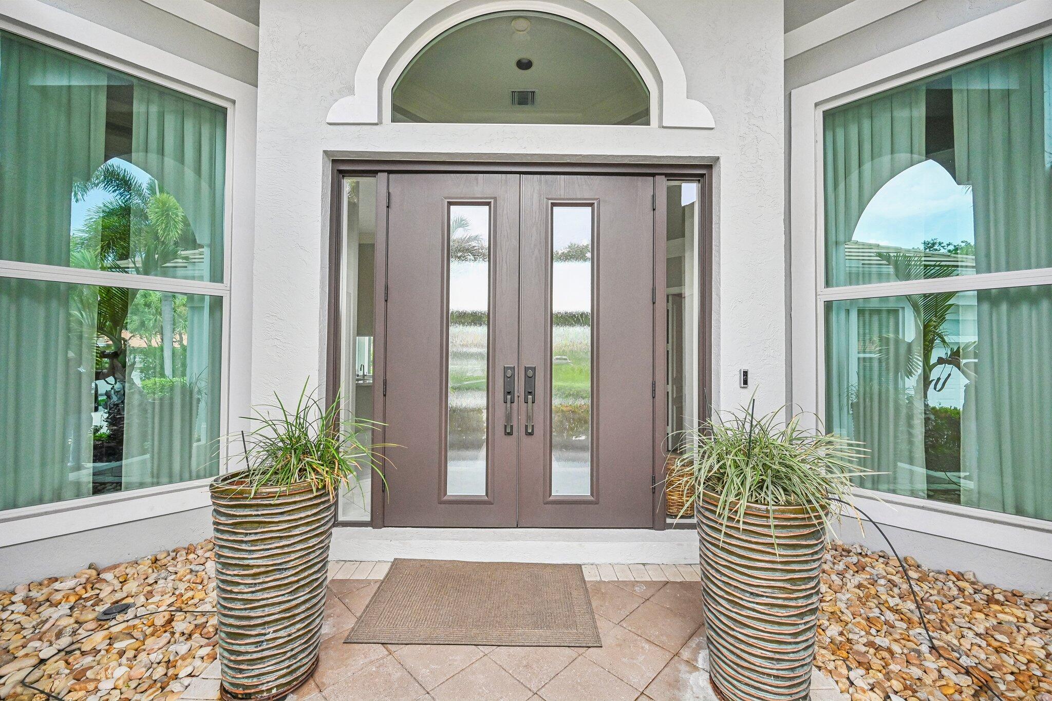 8651 Se Somerset Island Way Property Photo 6