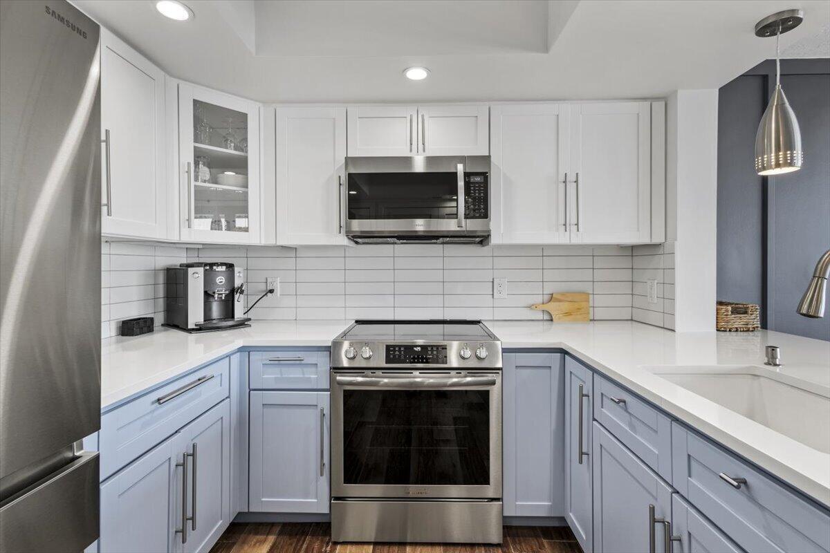 8750 S Ocean Drive 334 Property Photo 5