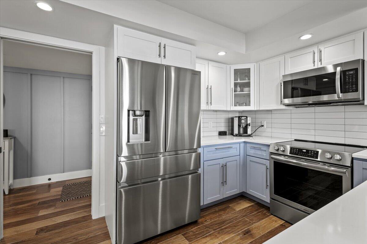 8750 S Ocean Drive 334 Property Photo 7