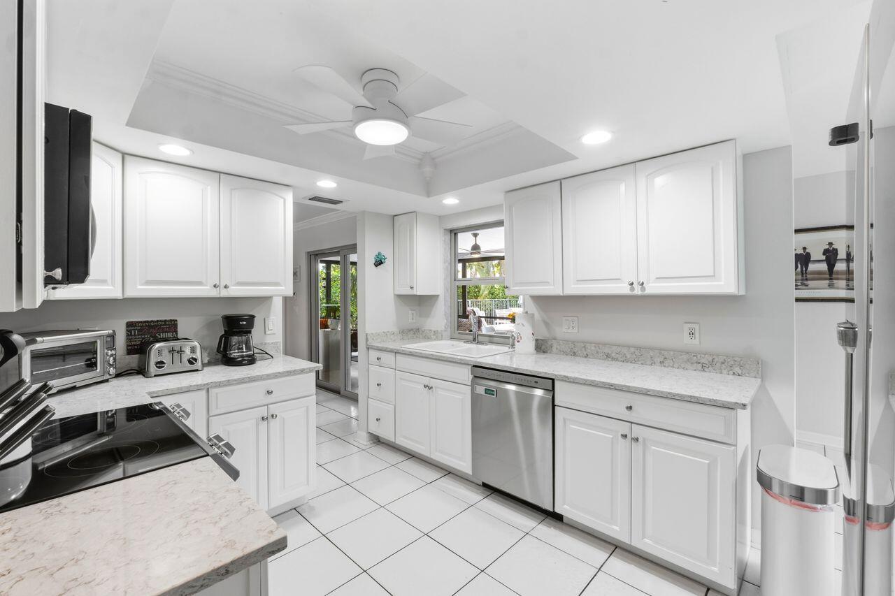 6372 Sleepy Willow Way Property Photo 10