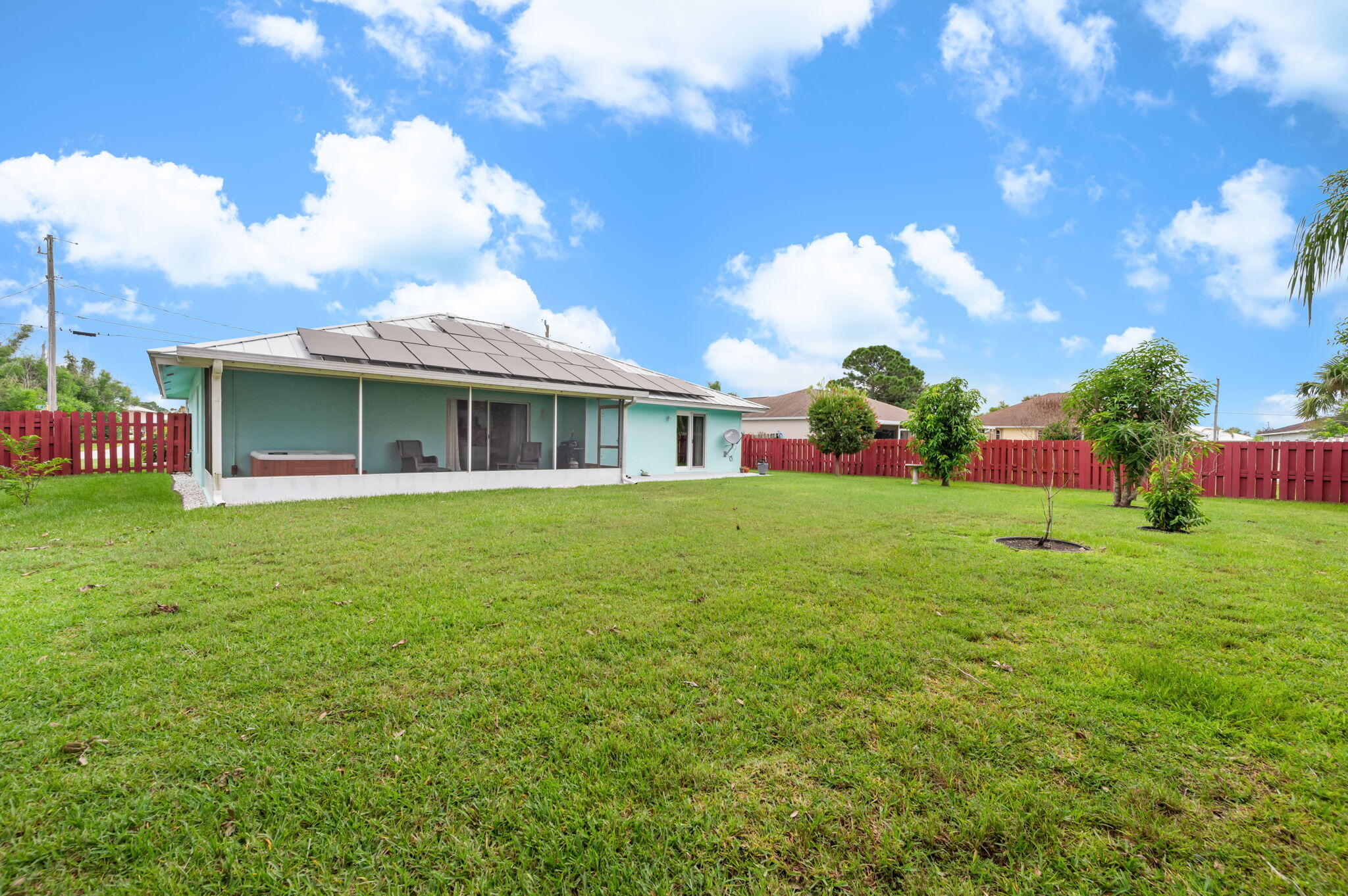 5861 Nw Cullom Circle Property Photo 27