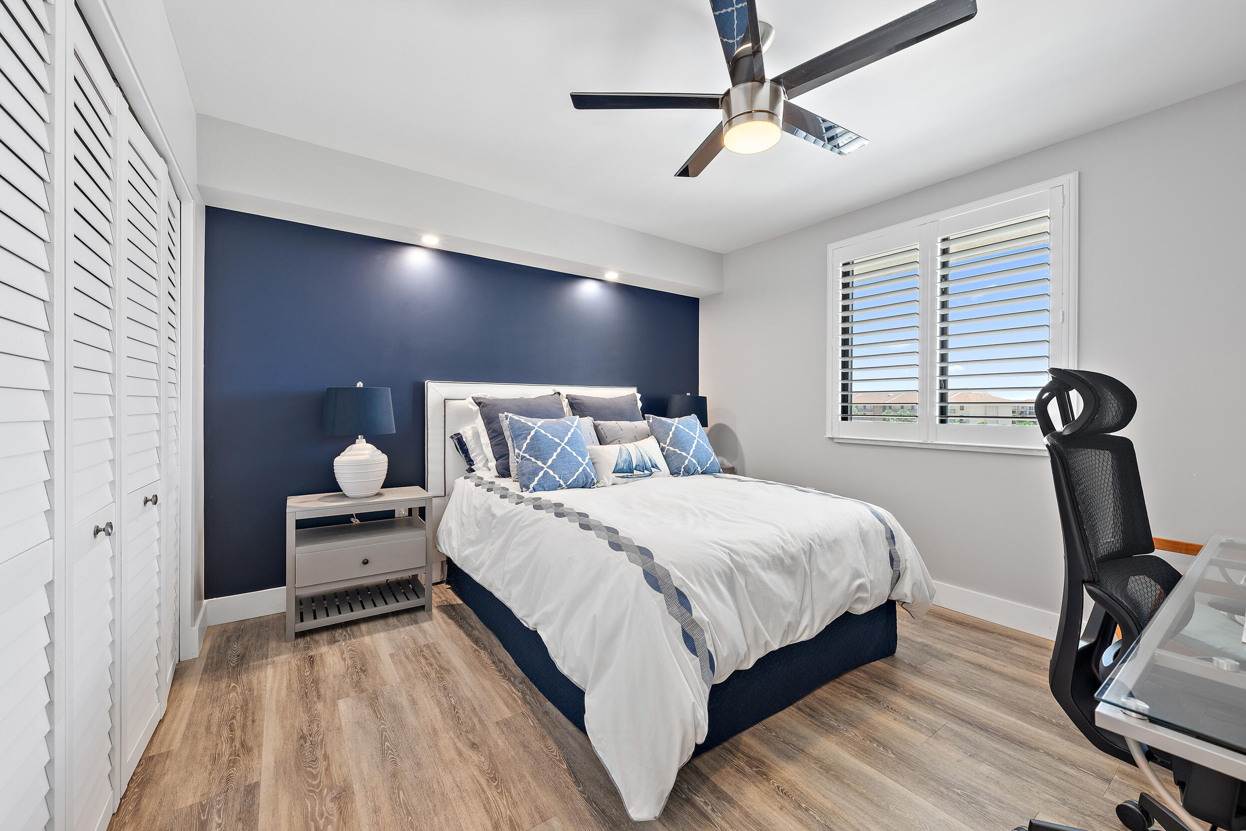 2201 Marina Isle Way 506 Property Photo 11