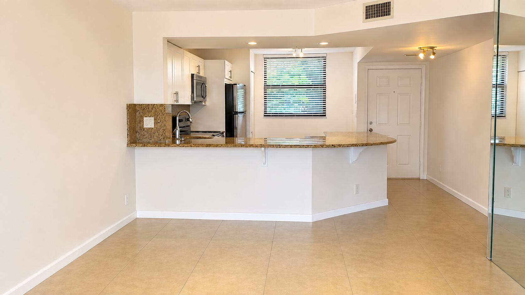 115 Lake Emerald Drive 210 Property Photo 1