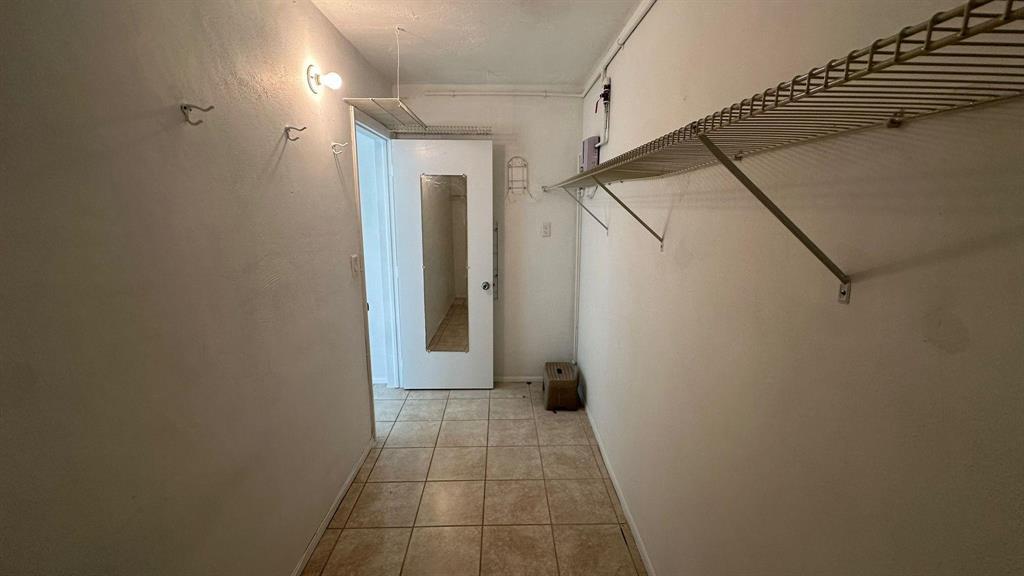 625 Antioch Avenue 302 Property Photo 45