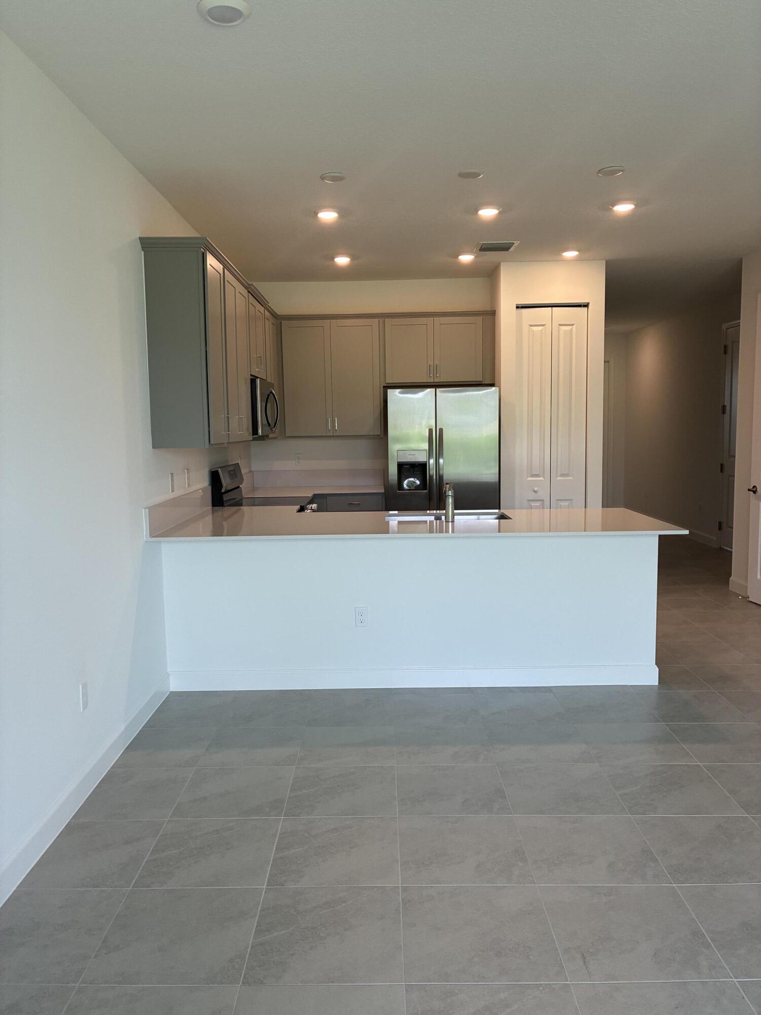 13712 Jubilee Property Photo 12