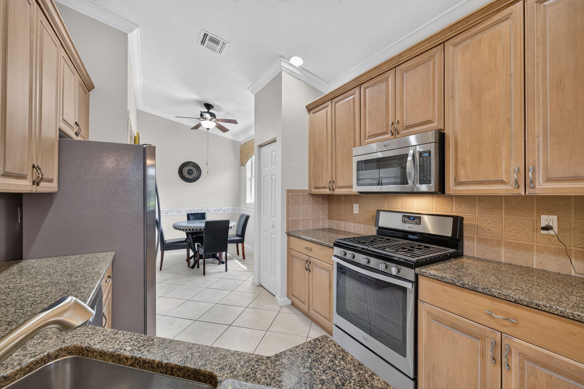 382 Nw Springview Loop Property Photo 13
