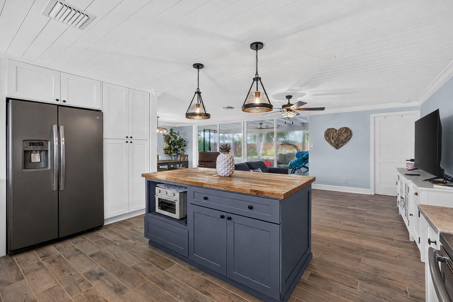 3854 Buttercup Circle S Property Photo 25