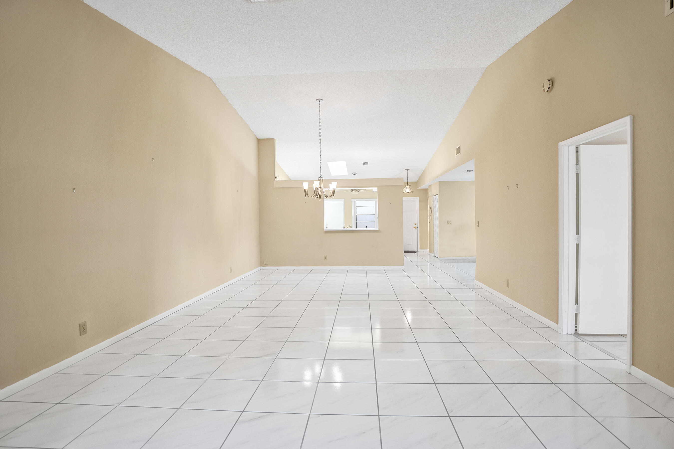 6394 Pointe Pleasant Circle Property Photo 20