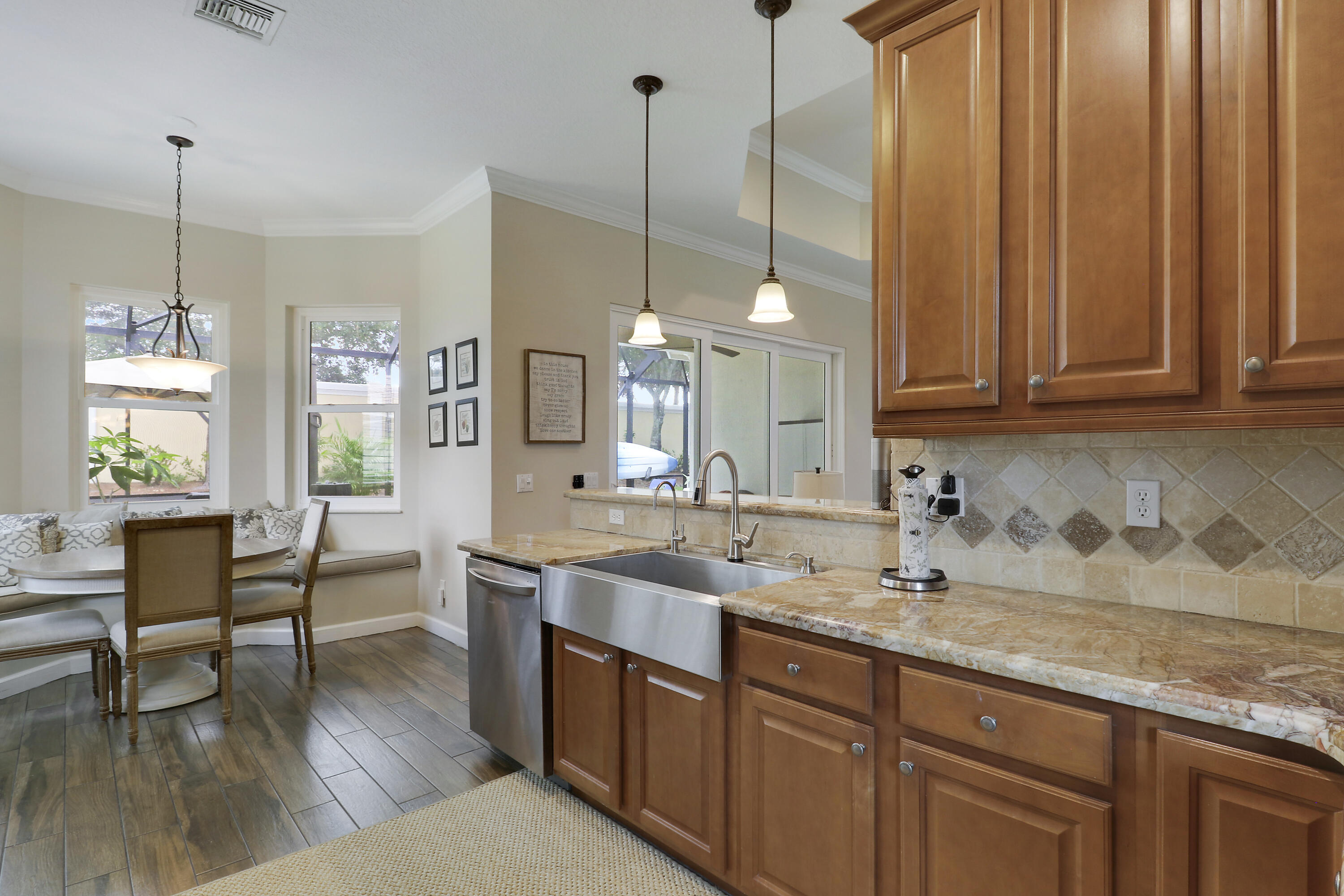 9148 Short Chip Circle Property Photo 15