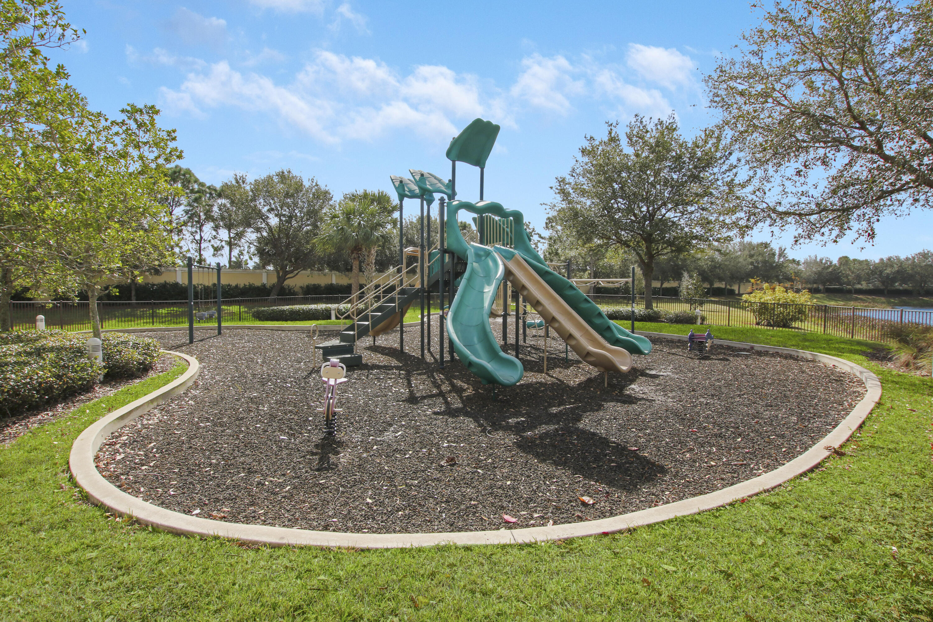 9148 Short Chip Circle Property Photo 52