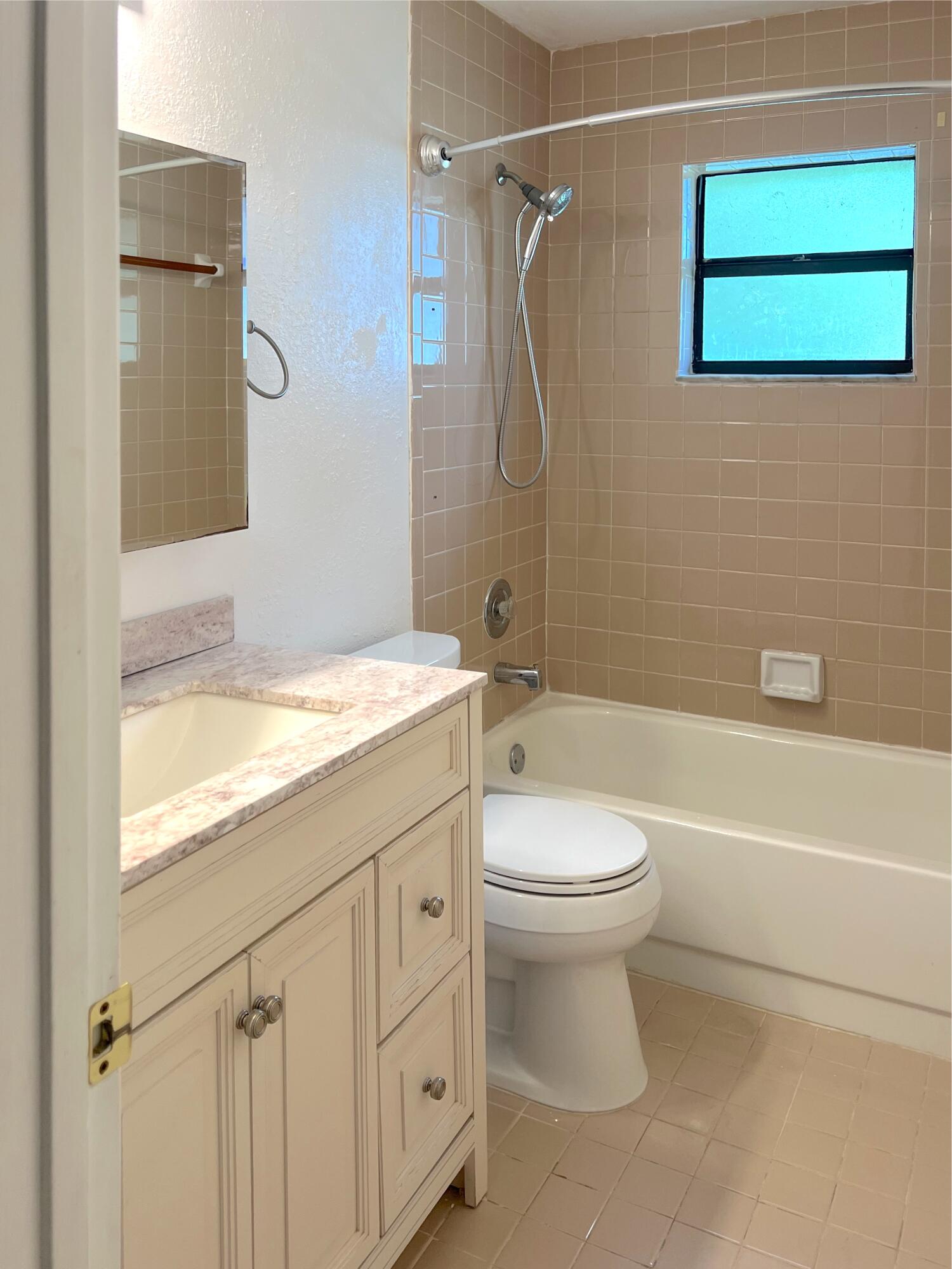 3692 Nw 95th Terrace 7m Property Photo 11