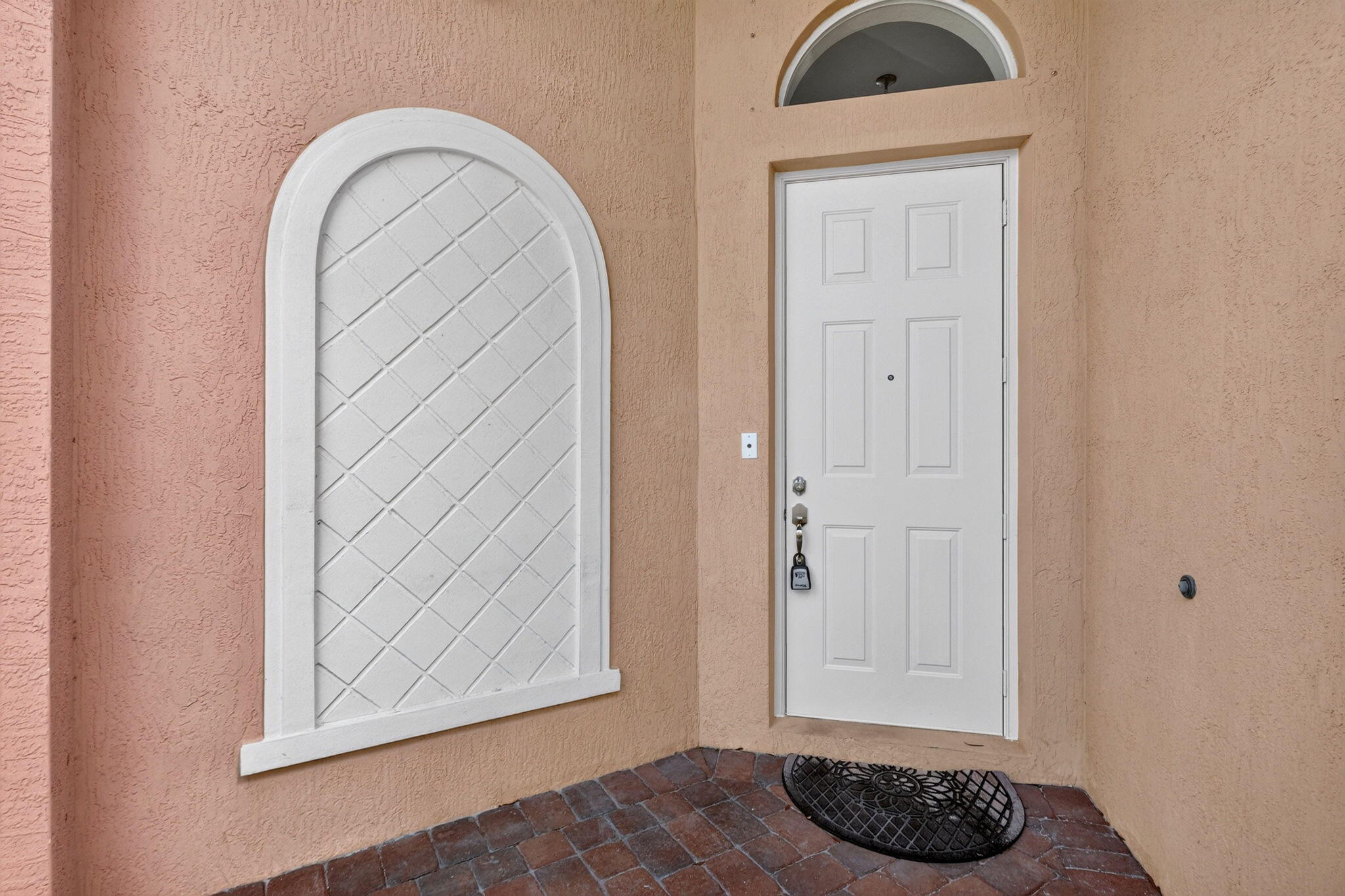 5614 Sunberry Circle Property Photo 4