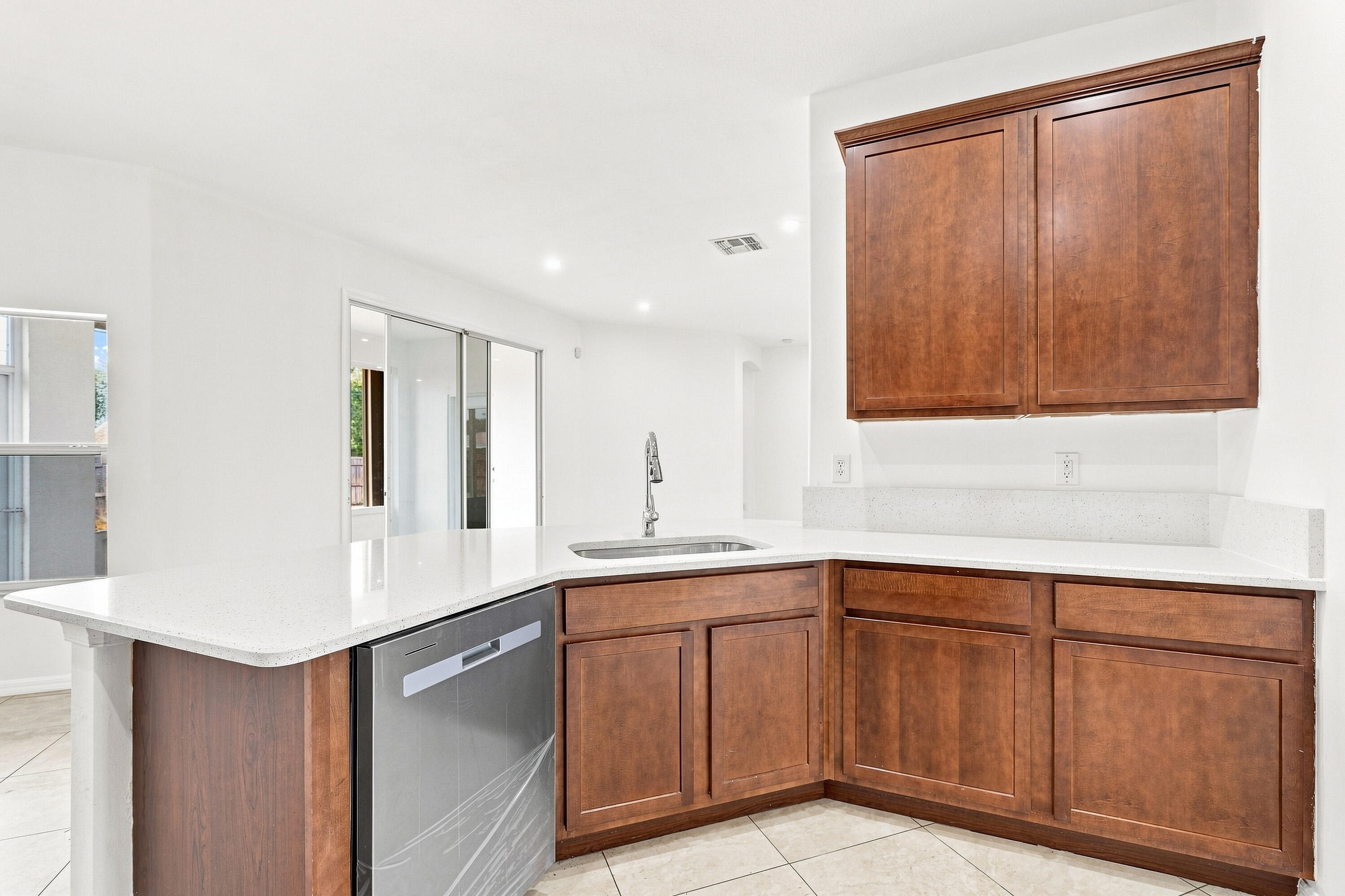 1787 Sw Cameo Boulevard Property Photo 8