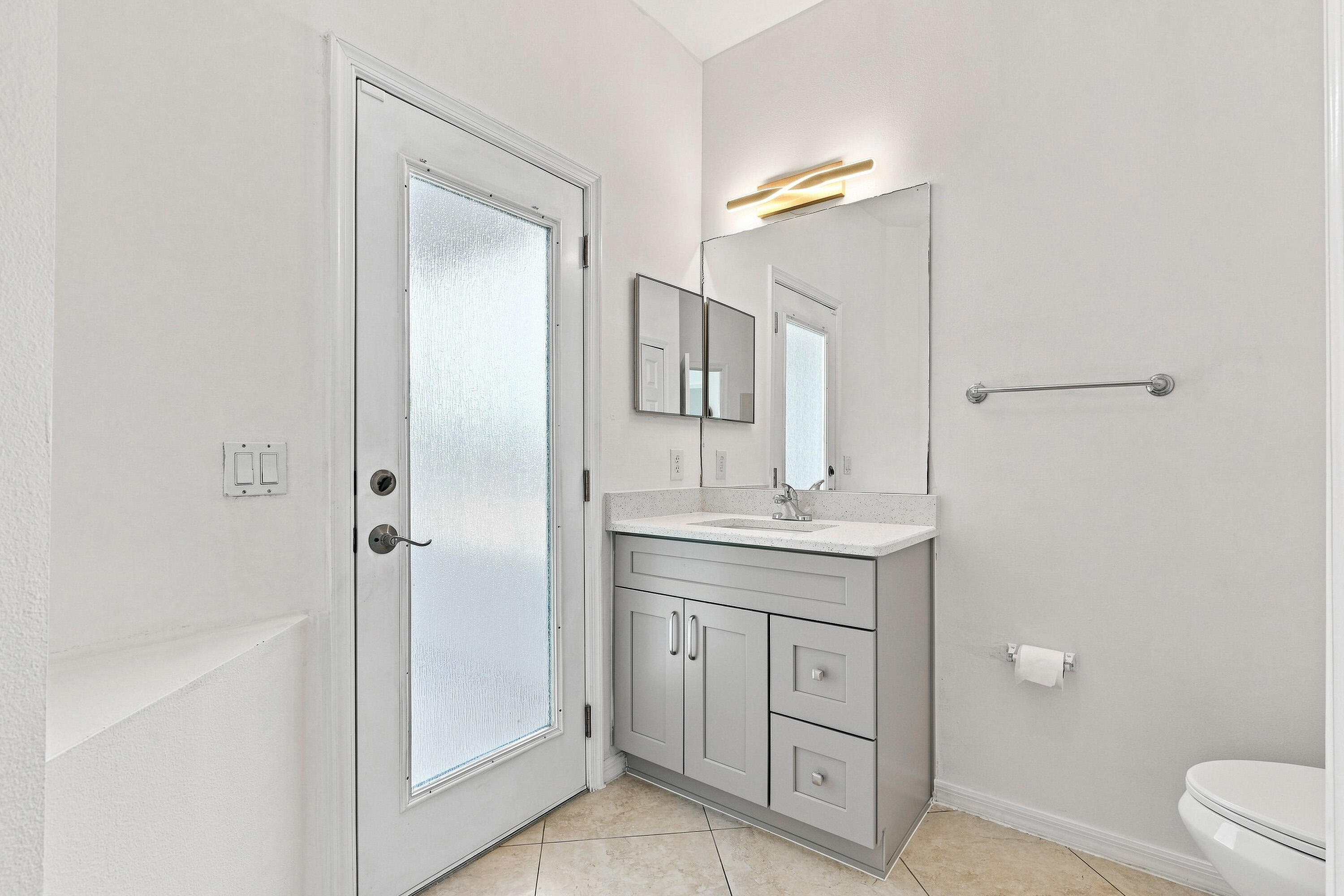 1787 Sw Cameo Boulevard Property Photo 14