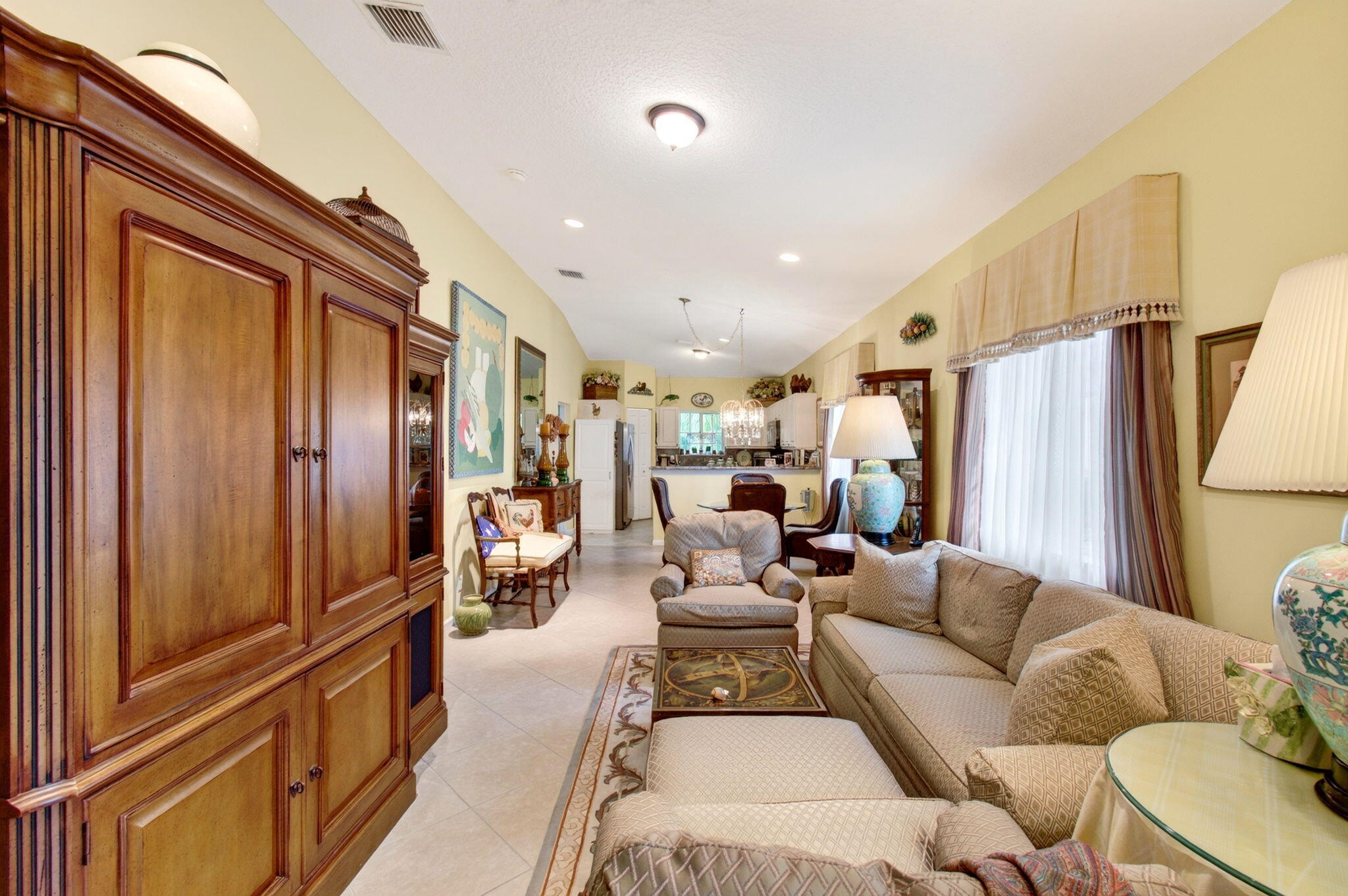 2323 Windjammer Way Property Photo 10