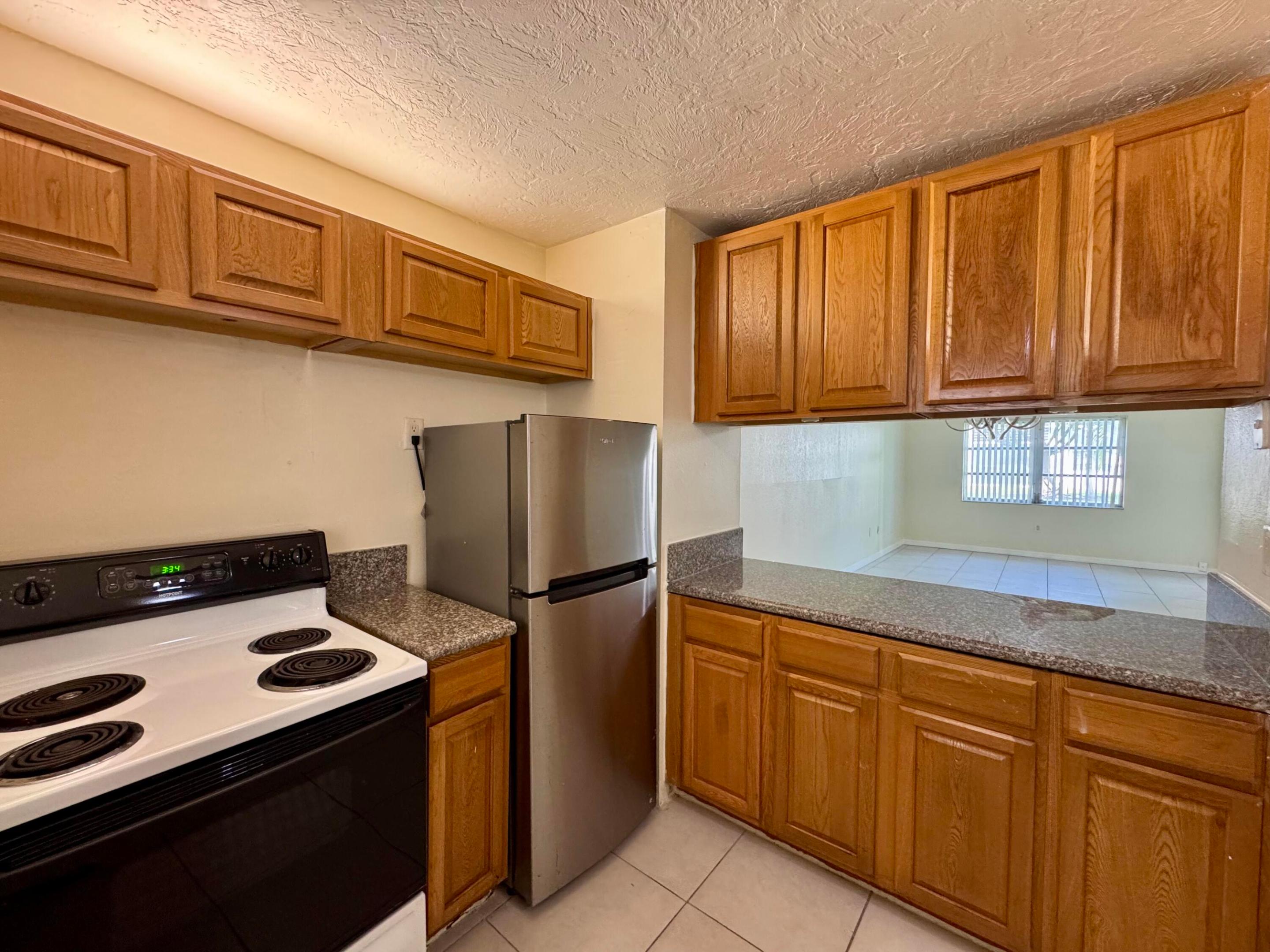 6507 Winfield Boulevard 130-c Property Photo 4