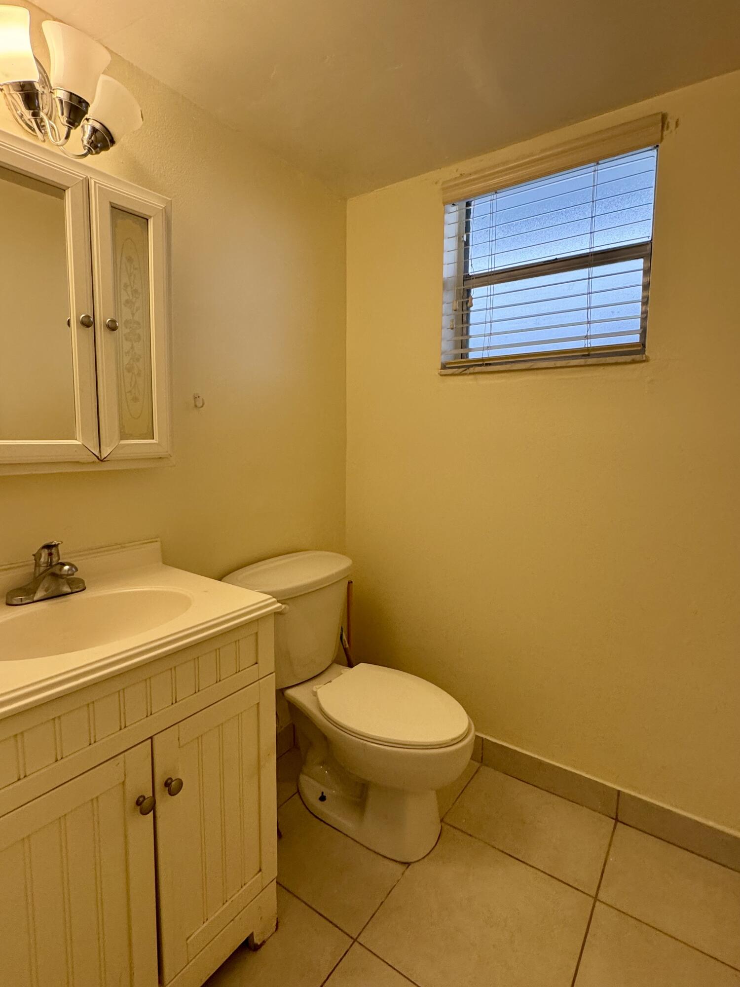 6507 Winfield Boulevard 130-c Property Photo 8