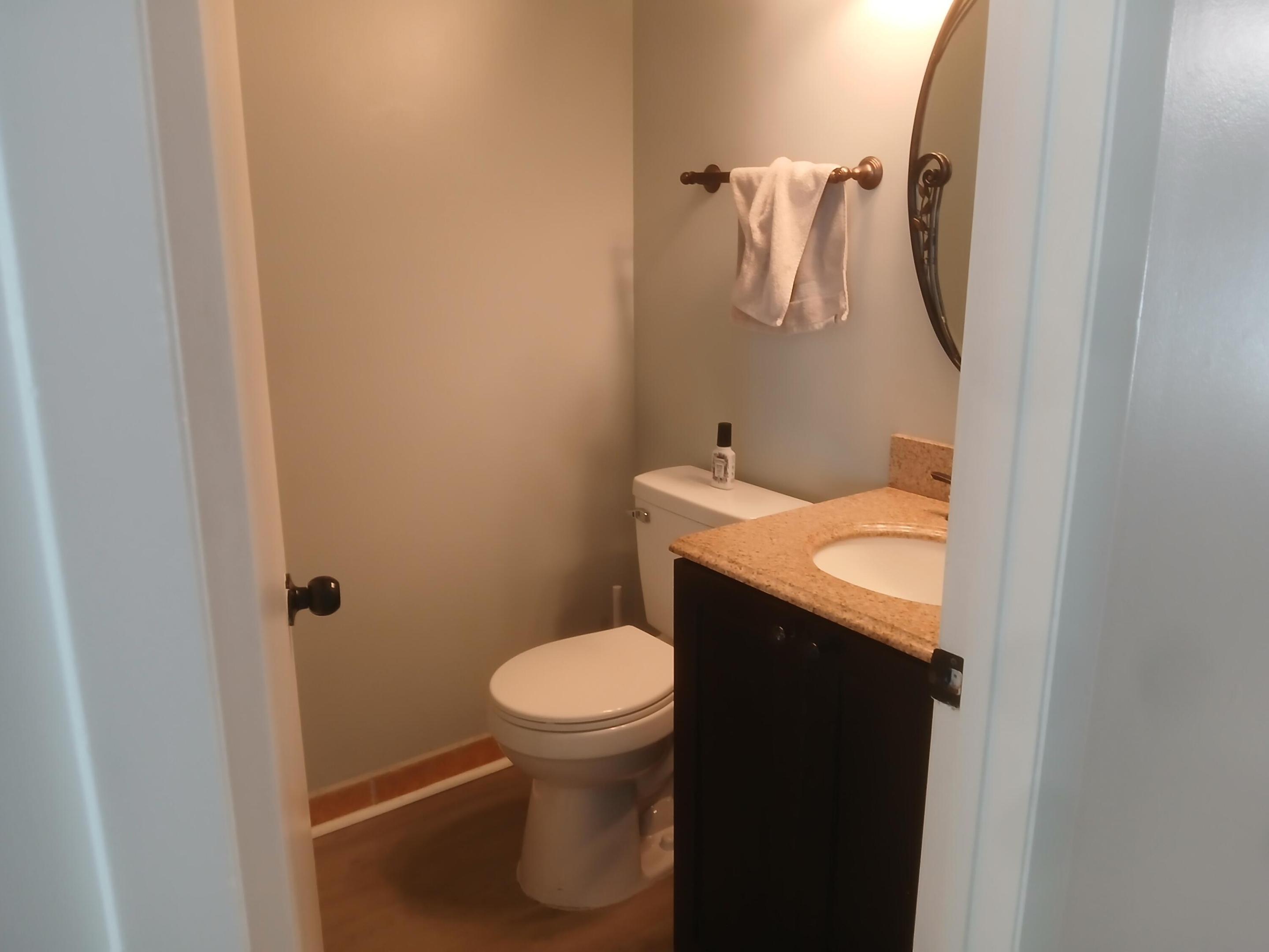 833 Hill Drive D Property Photo 8