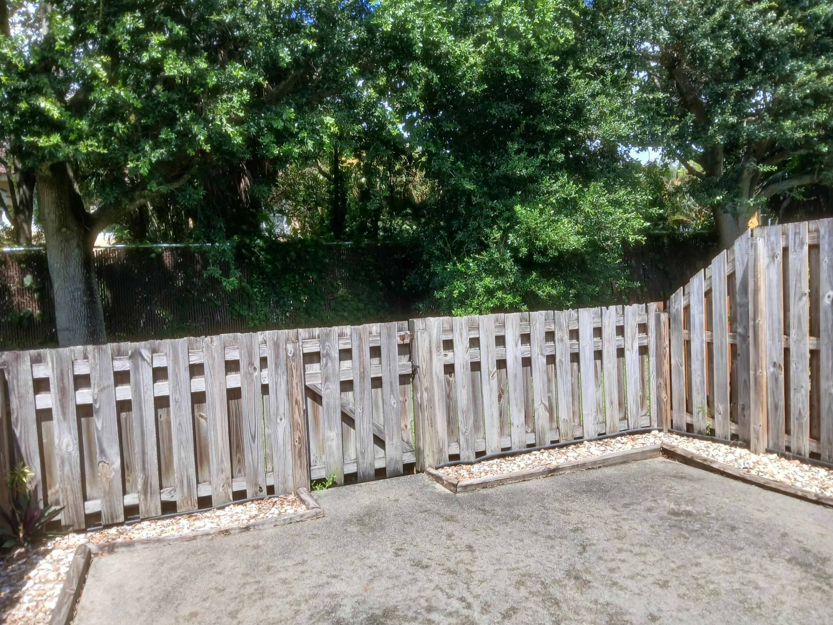833 Hill Drive D Property Photo 19