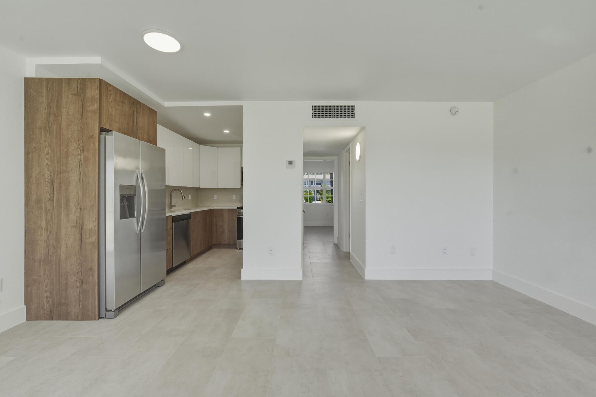 700 Pine Drive 105 Property Photo 4