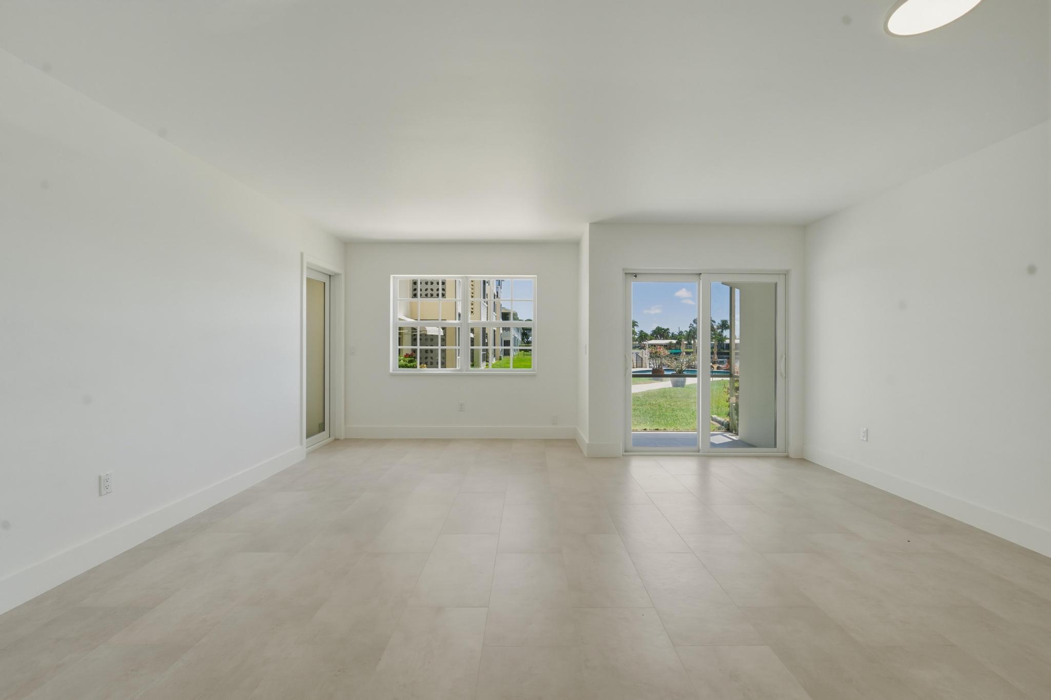 700 Pine Drive 105 Property Photo 6