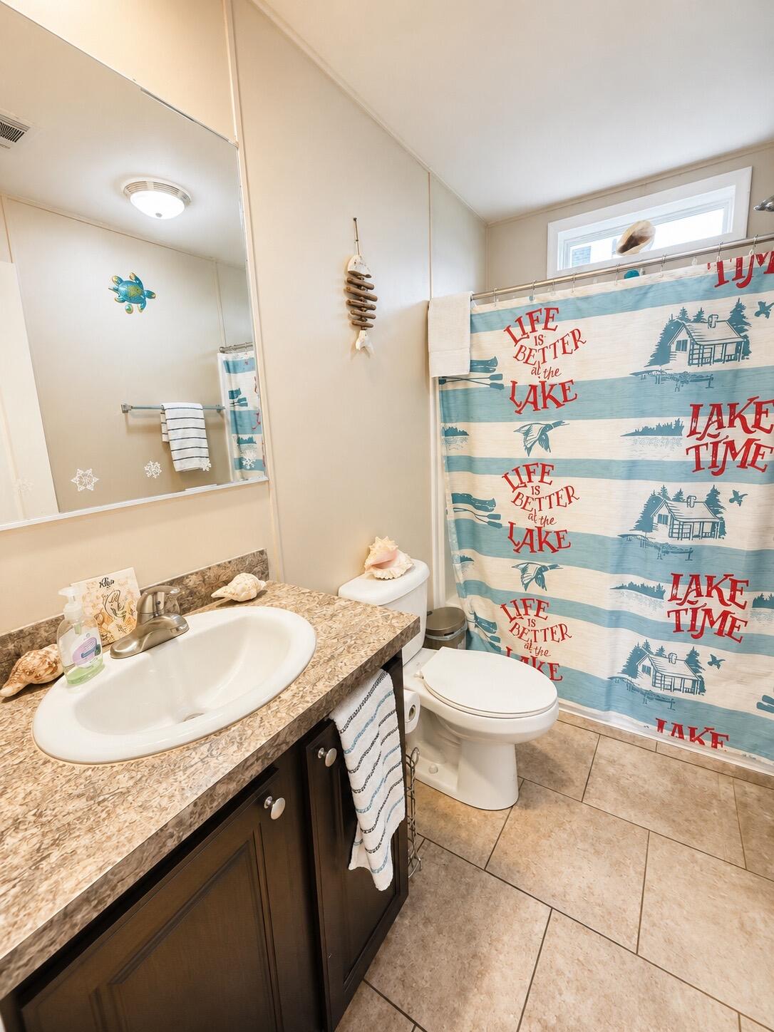 1059 Orange Loop Property Photo 15