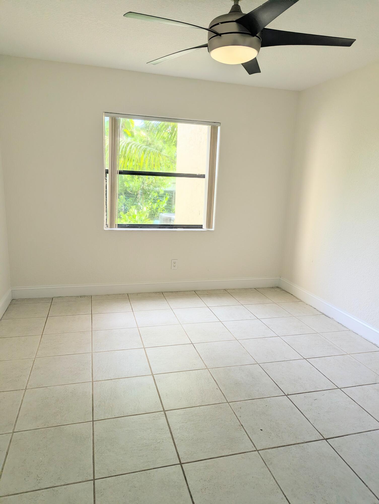 11331 Royal Palm Boulevard Property Photo 6