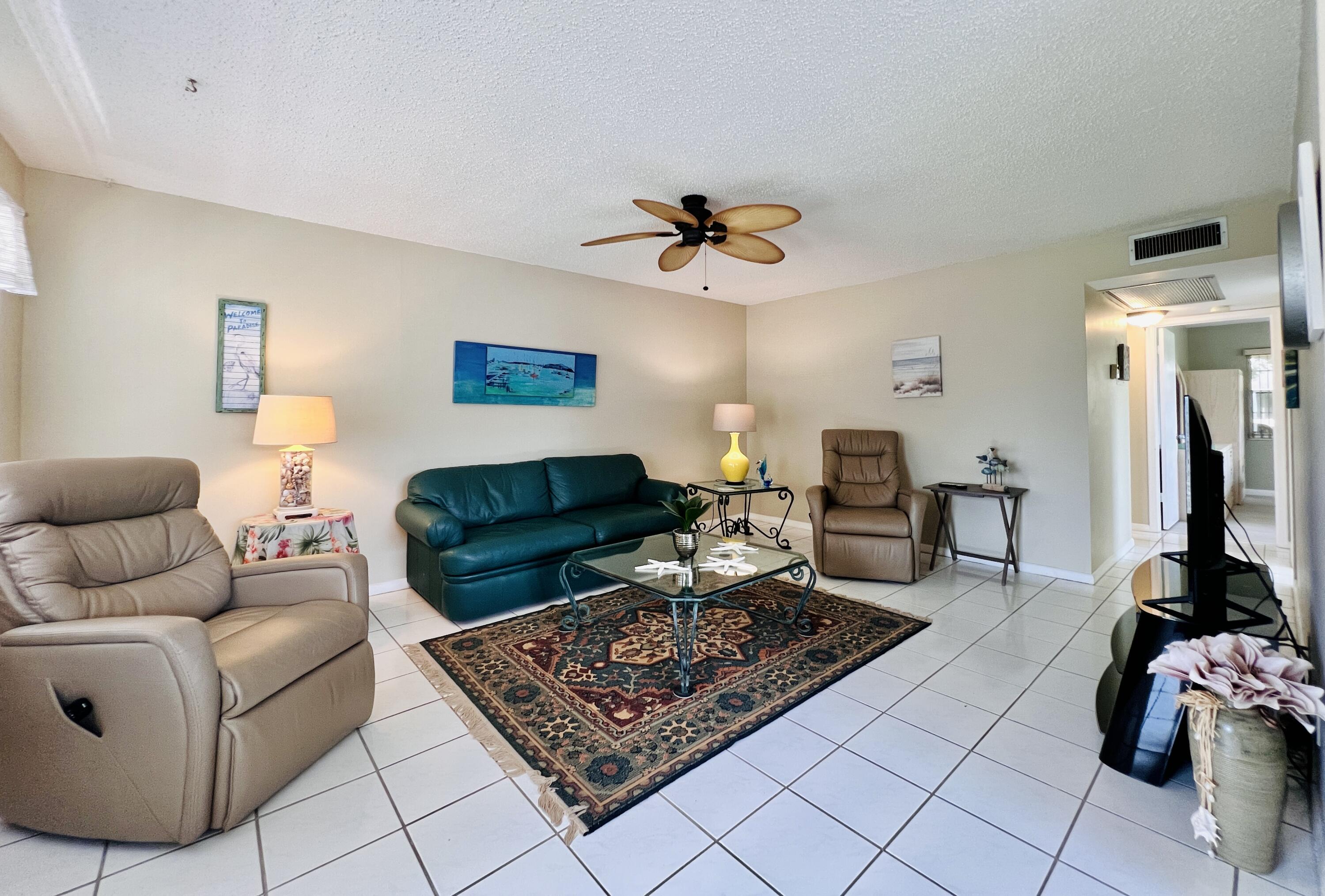 437 Chatham U Property Photo 4