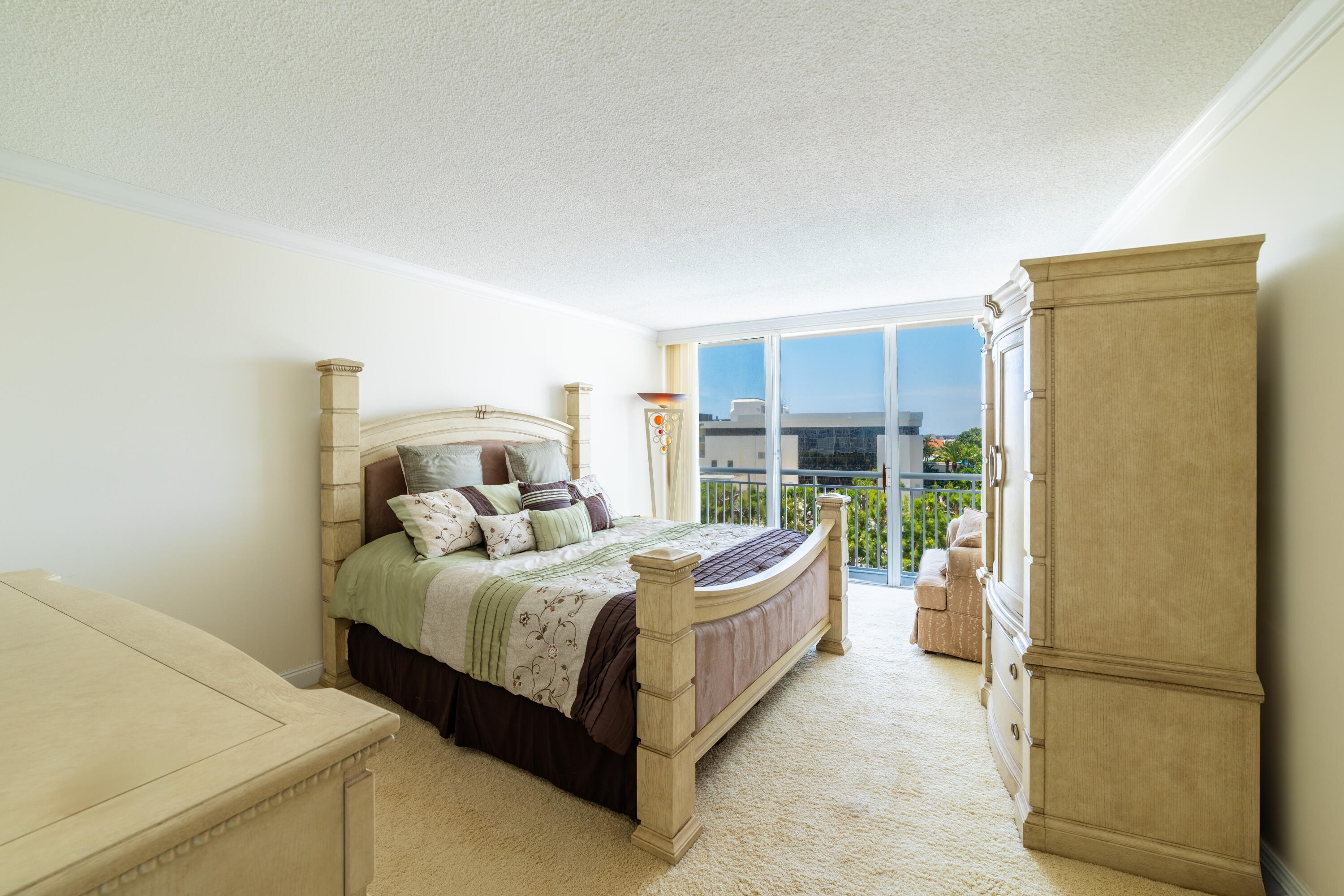 2780 S Ocean Boulevard 509 Property Photo 8