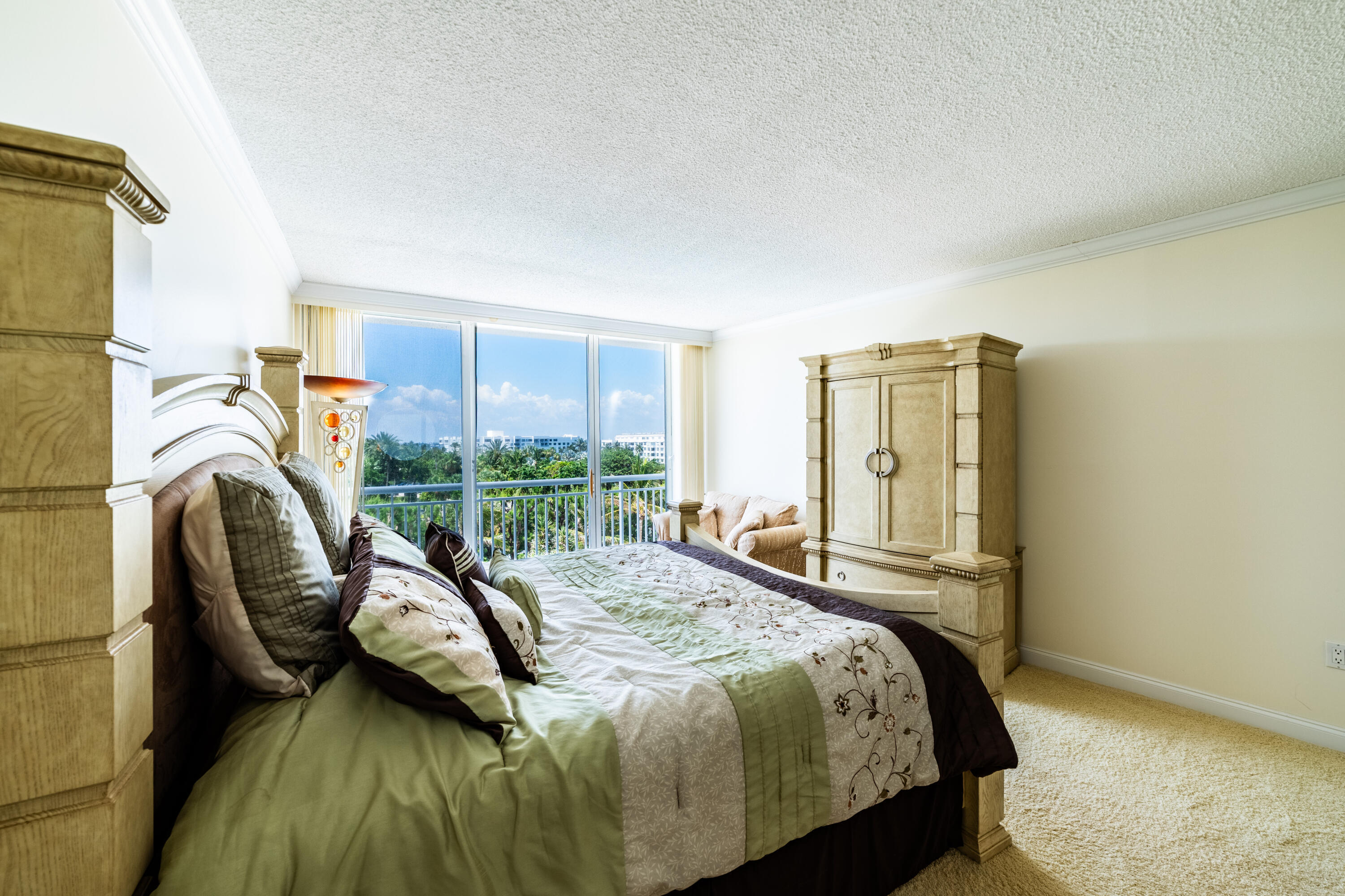 2780 S Ocean Boulevard 509 Property Photo 9