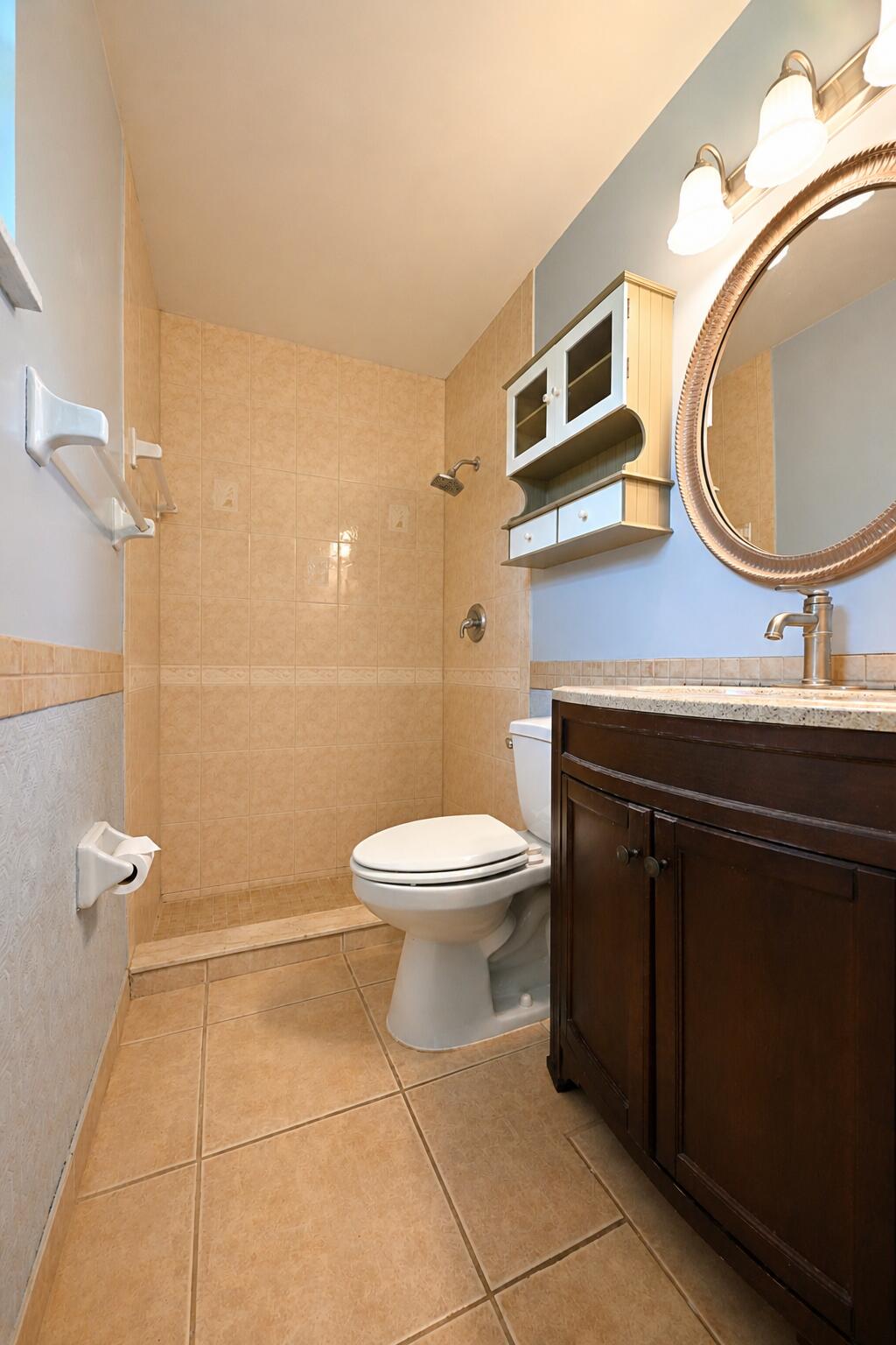 2485 Se Sidonia Street Property Photo 17