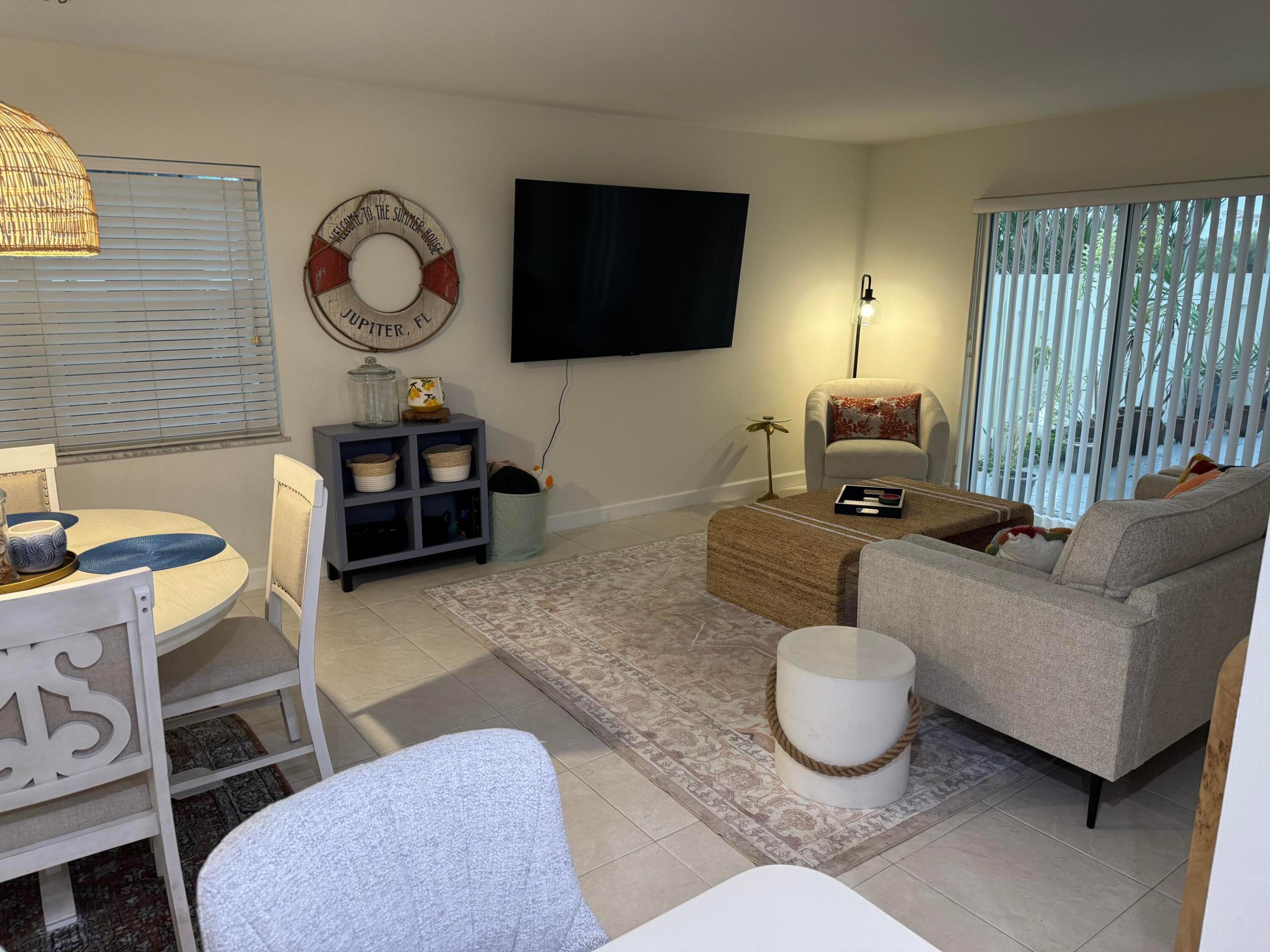 176 Seabreeze Circle Property Photo 13