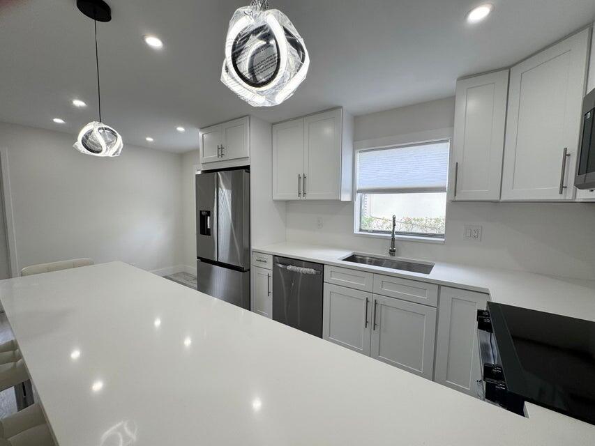 108 Brittany Terrace C Property Photo 3