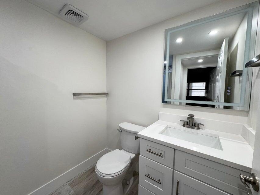 108 Brittany Terrace C Property Photo 9