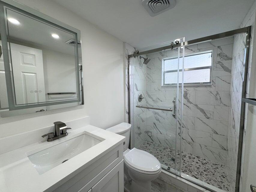 108 Brittany Terrace C Property Photo 11