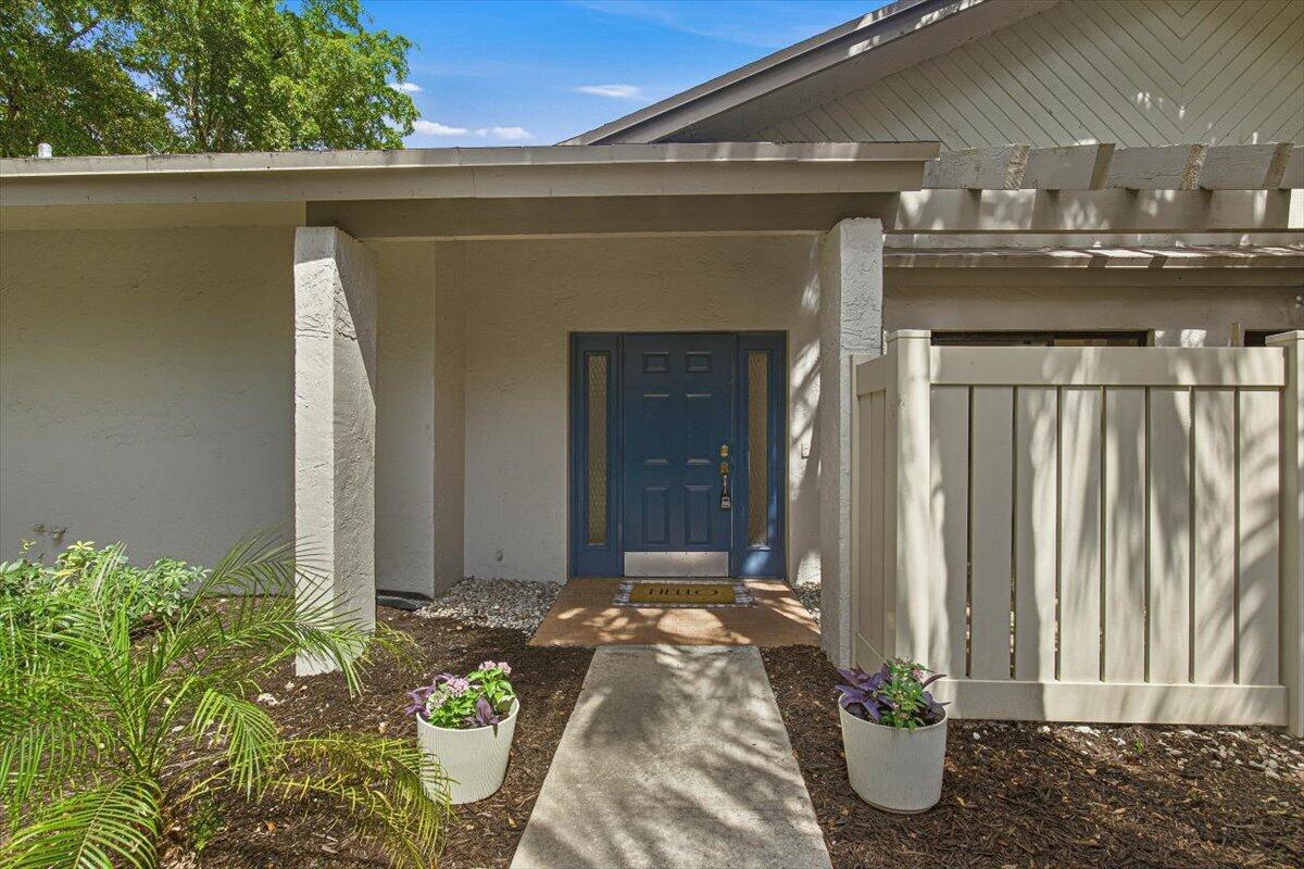 4846 Nw 22nd Street 4160 Property Photo 1