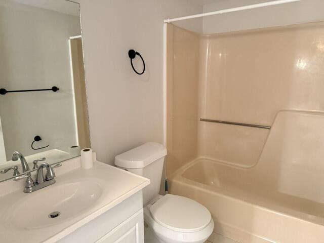 22064 Palms Way 102 Property Photo 8