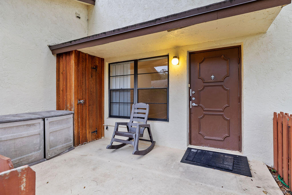 8019 Se Villa Circle Property Photo 3