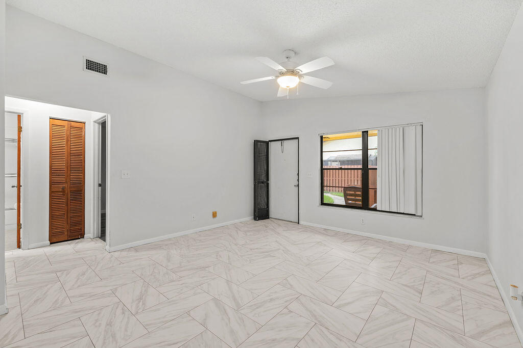 8019 Se Villa Circle Property Photo 12