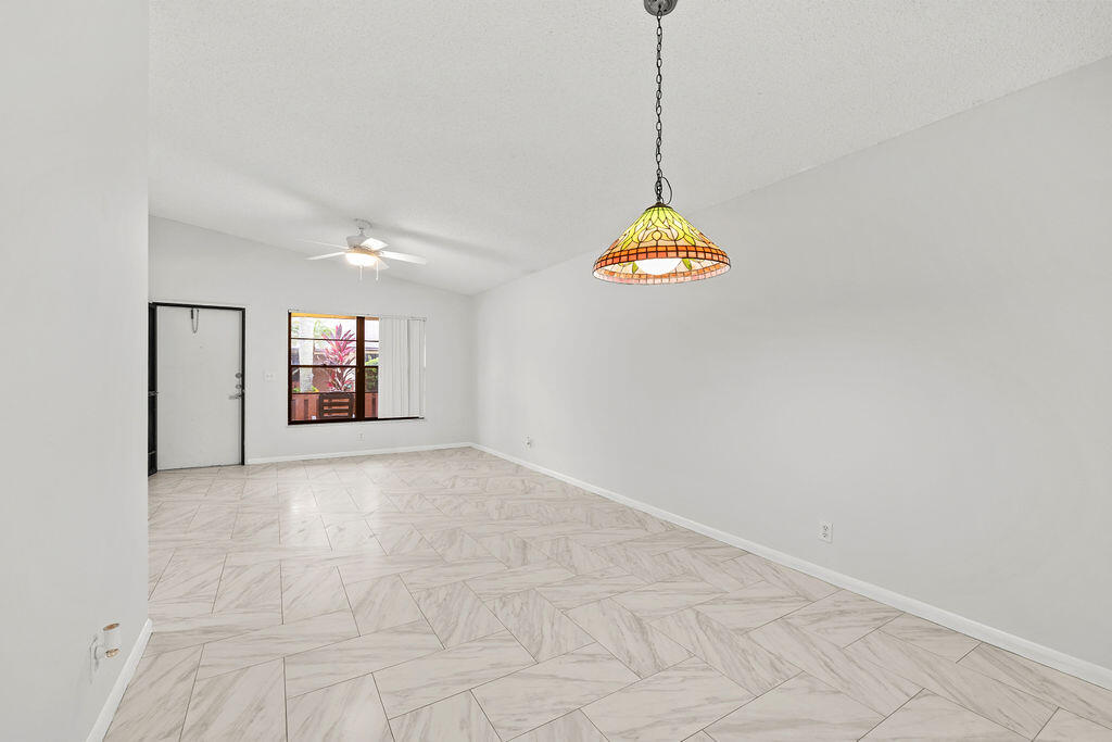 8019 Se Villa Circle Property Photo 14