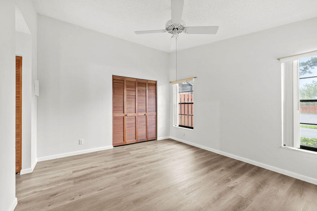 8019 Se Villa Circle Property Photo 21