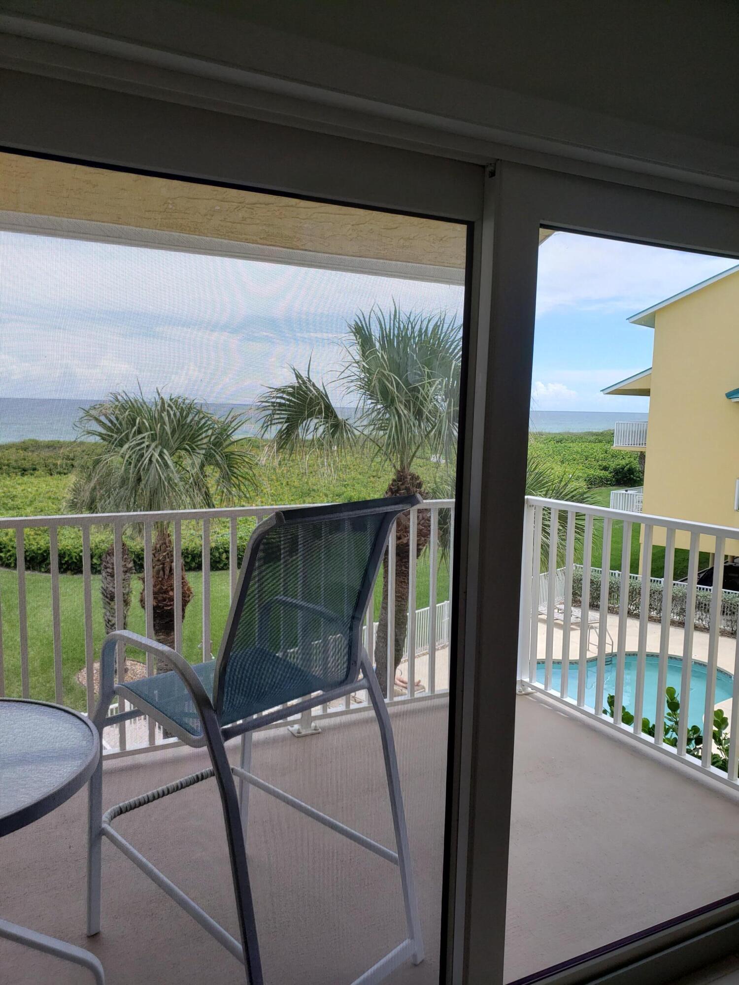 1550 S Ocean Drive 15 Property Photo 6