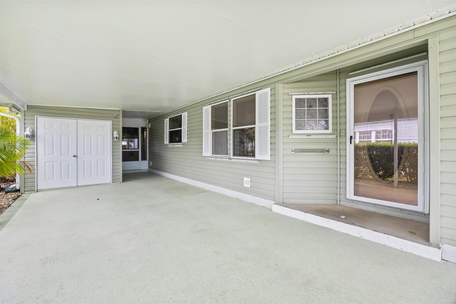 7928 Meadowlark Lane Property Photo 3
