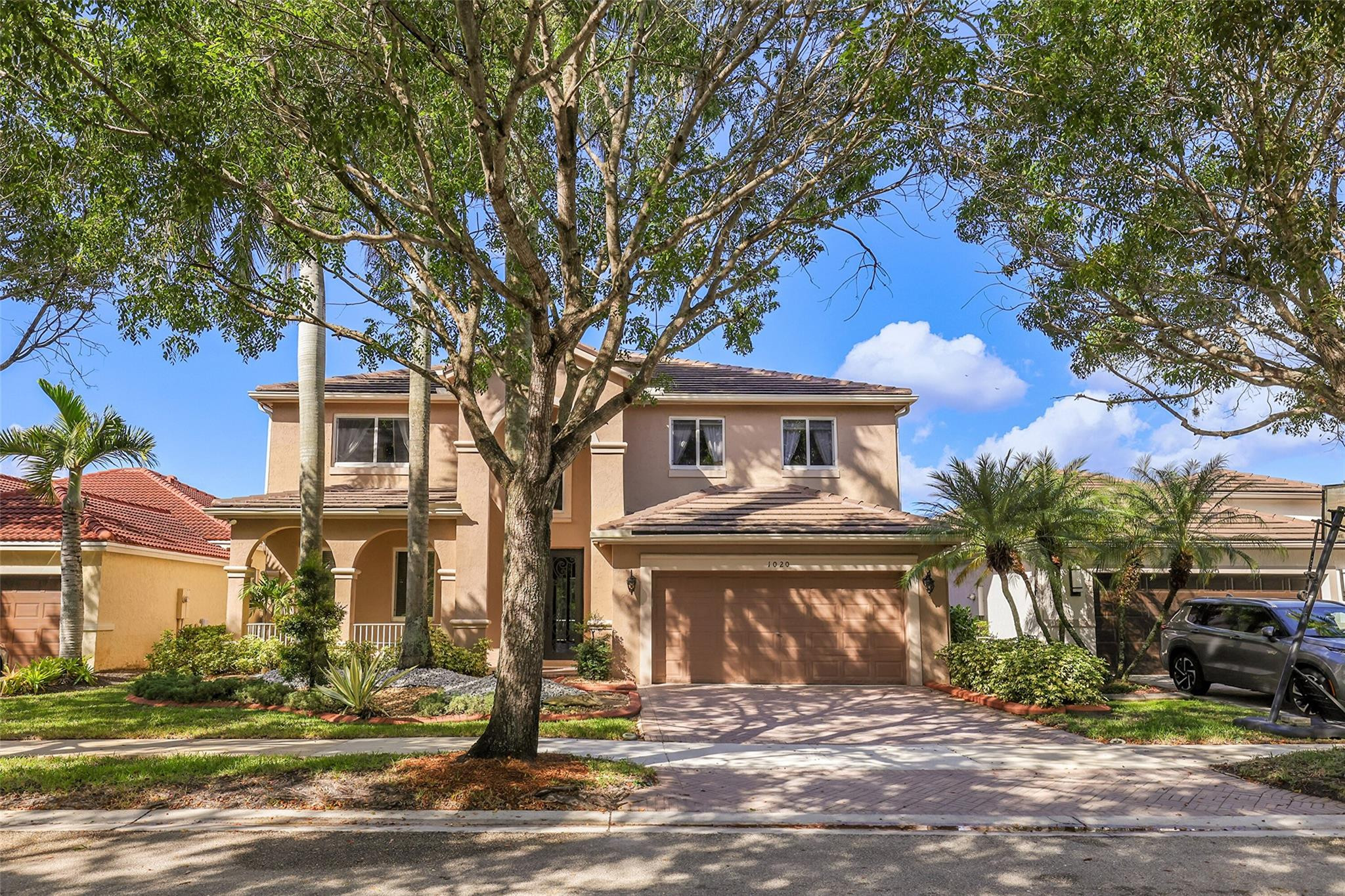 1020 Lavender Circle Property Photo 3