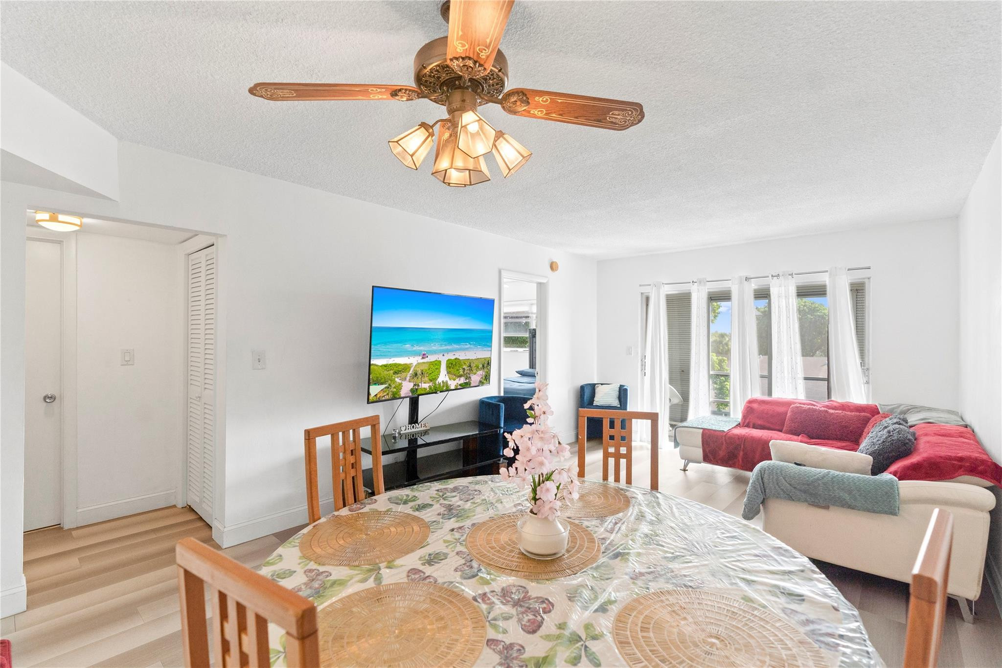 5800 W Margate Boulevard 346-3 Property Photo 5
